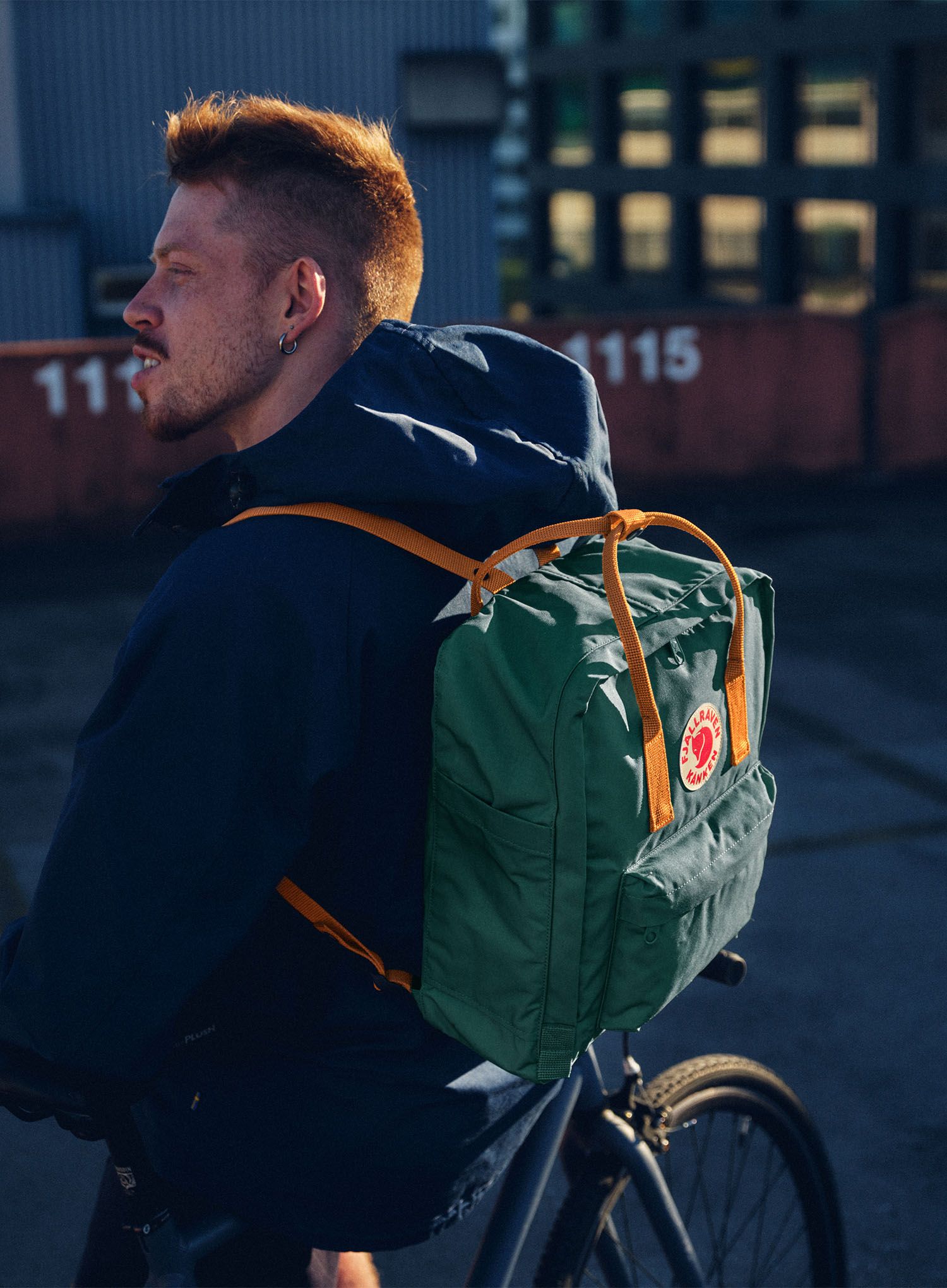 Mestni nahrbtnik Fjallraven Kanken - arctic green/spicy orange