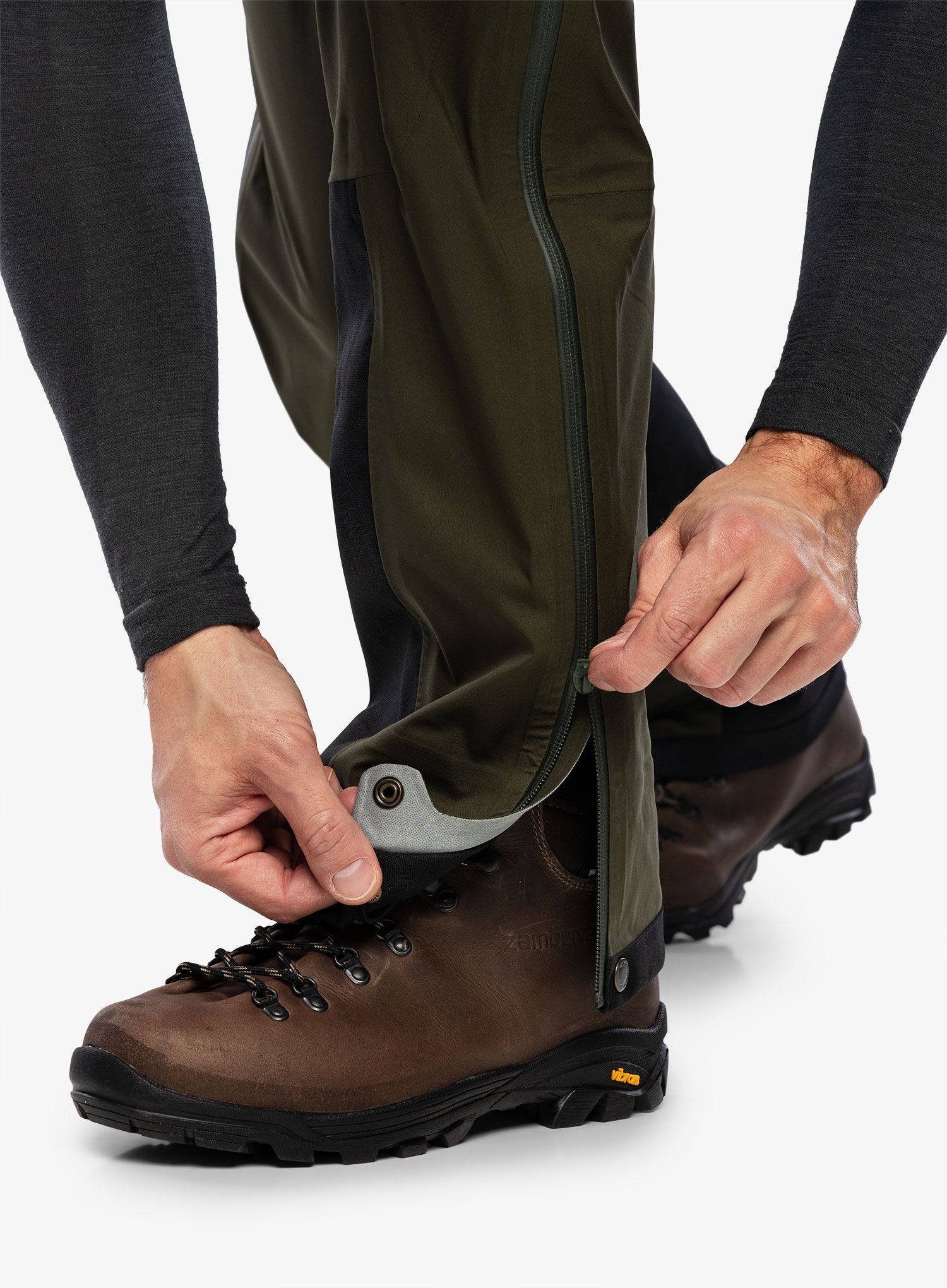 Hlače Fjallraven Keb Eco-Shell Trousers - deep forest