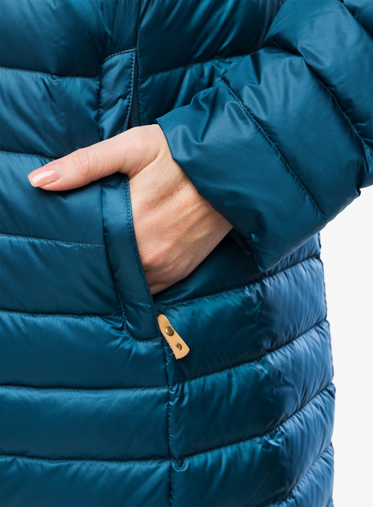 Puhast plašč Fjallraven Snow Flake Parka - deep sea