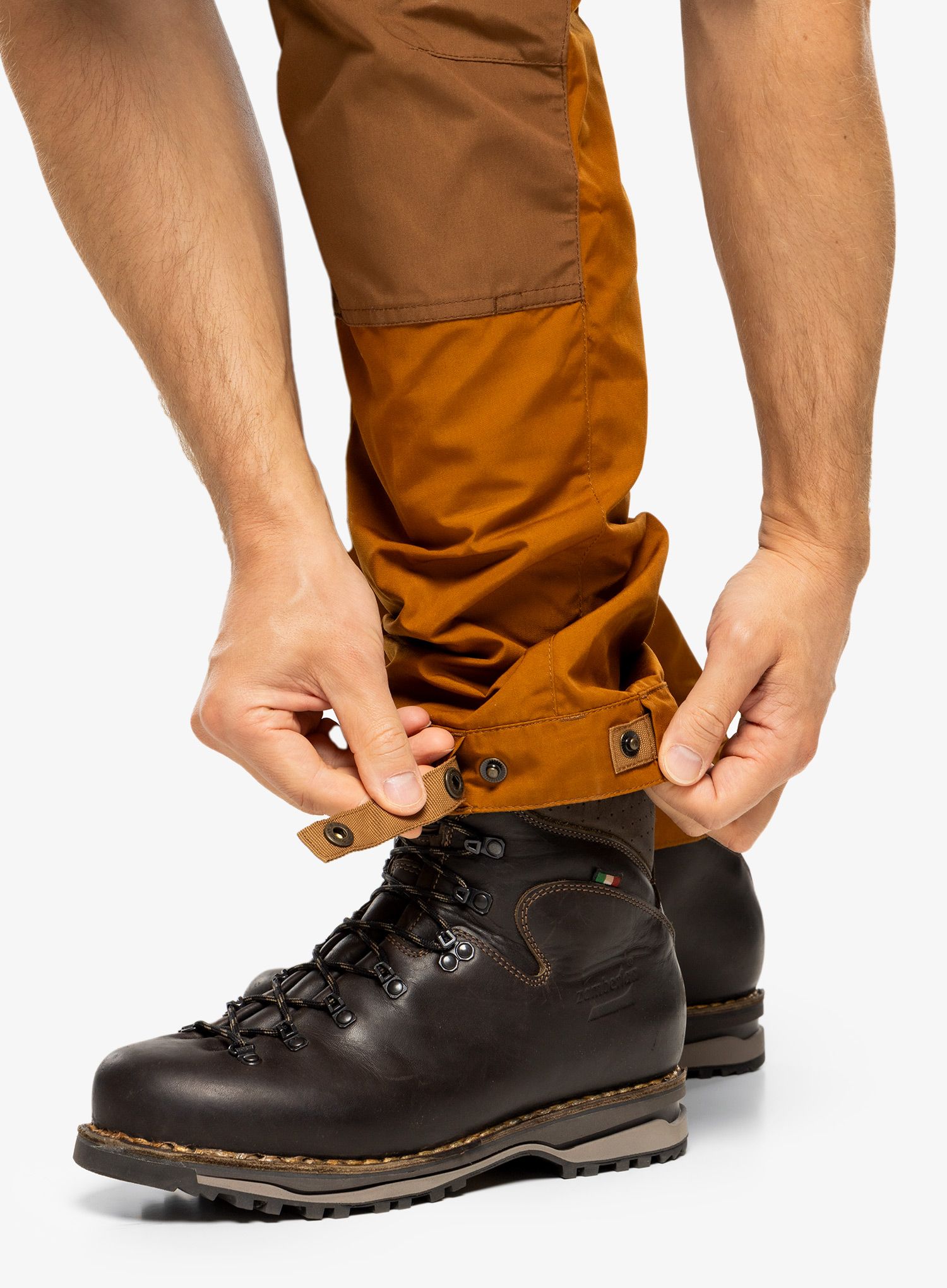 Pohodne hlače Fjallraven Vidda Pro Ventilated Trs - chestnut/timber brown