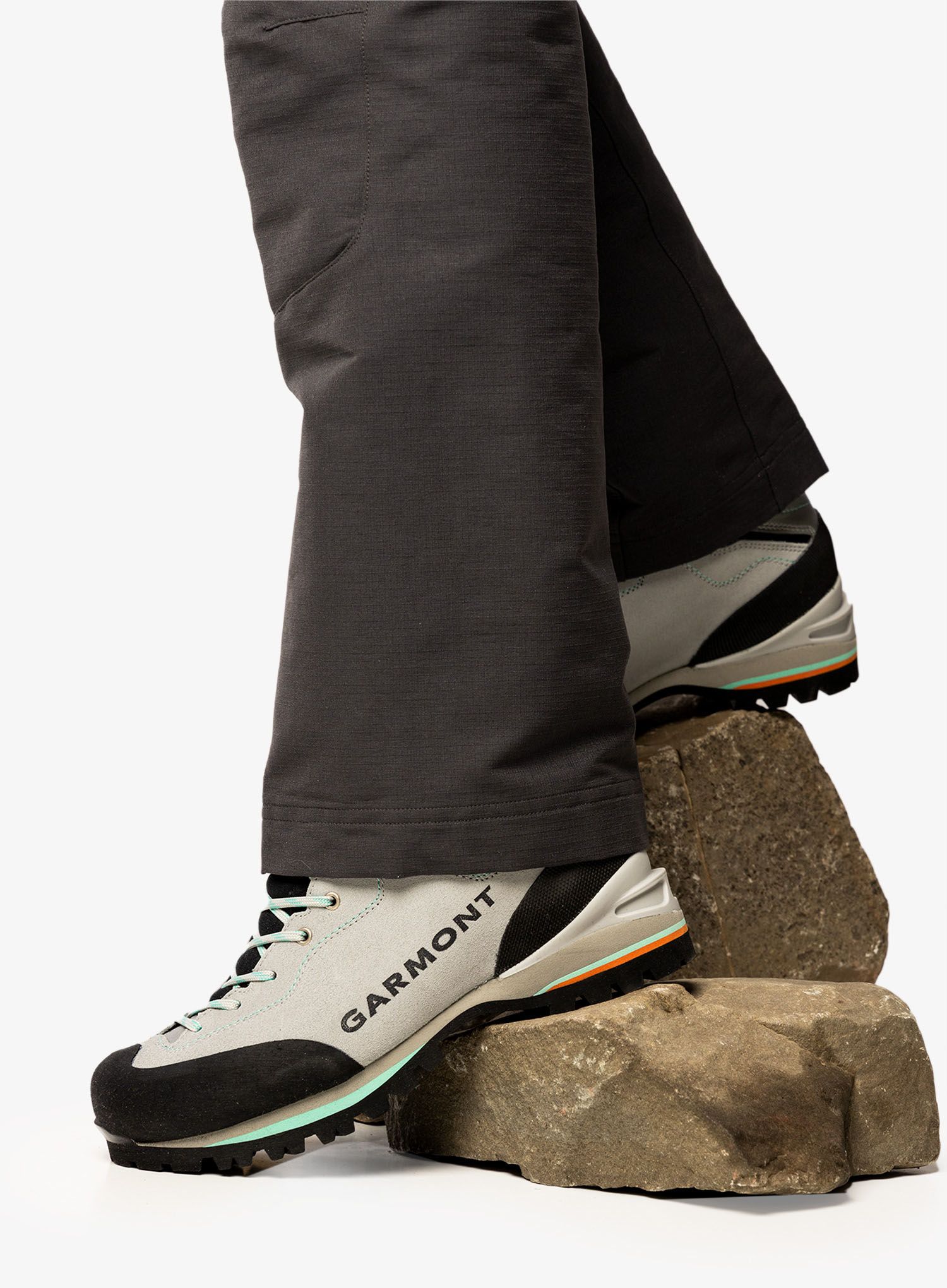 Ženski treking čevlji Garmont Ascent GTX - light grey/light green