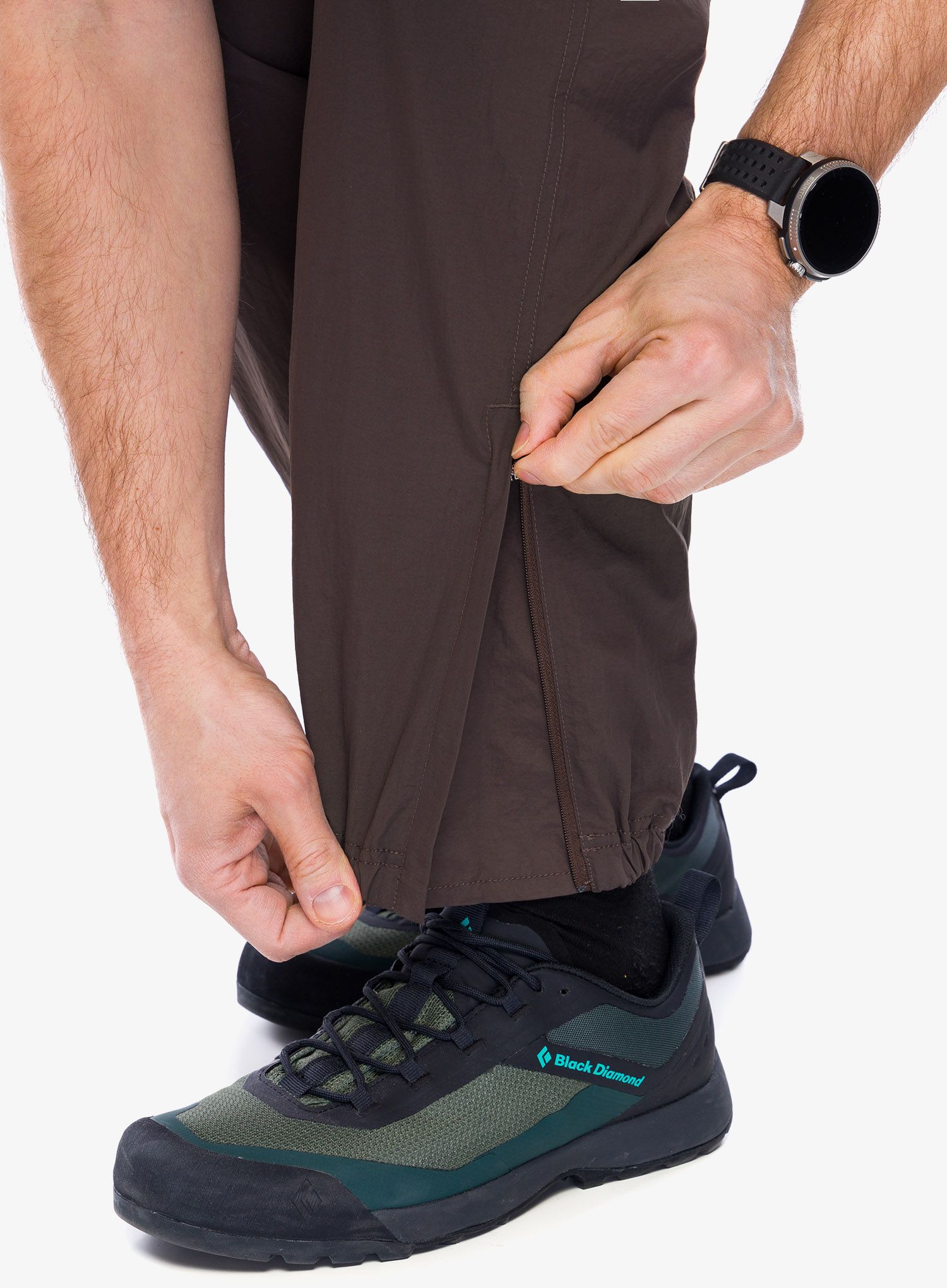 Pohodniške hlače Gramicci Nylon Track Pant - dark brown