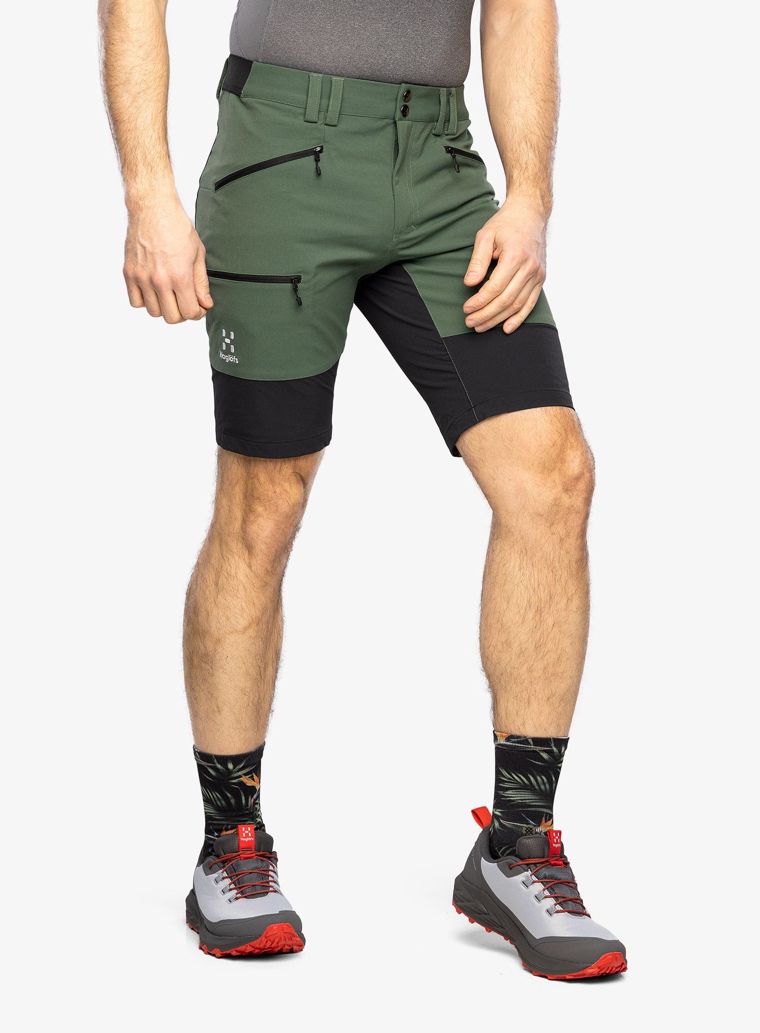 Kratke pohodniške hlače Haglofs Mid Slim Shorts - fjell green/true black