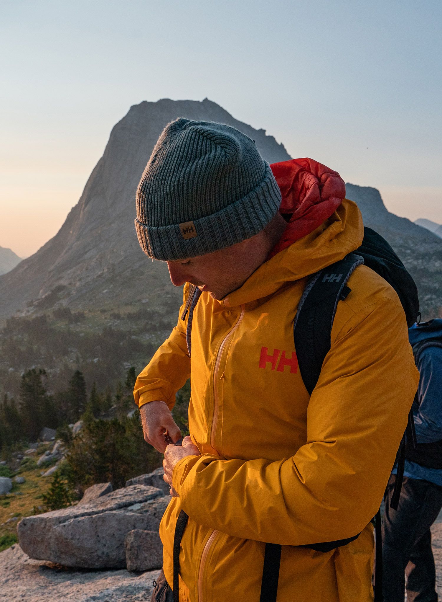 Moška jakna Helly Hansen Verglas Micro Shell Jacket - cloudberry