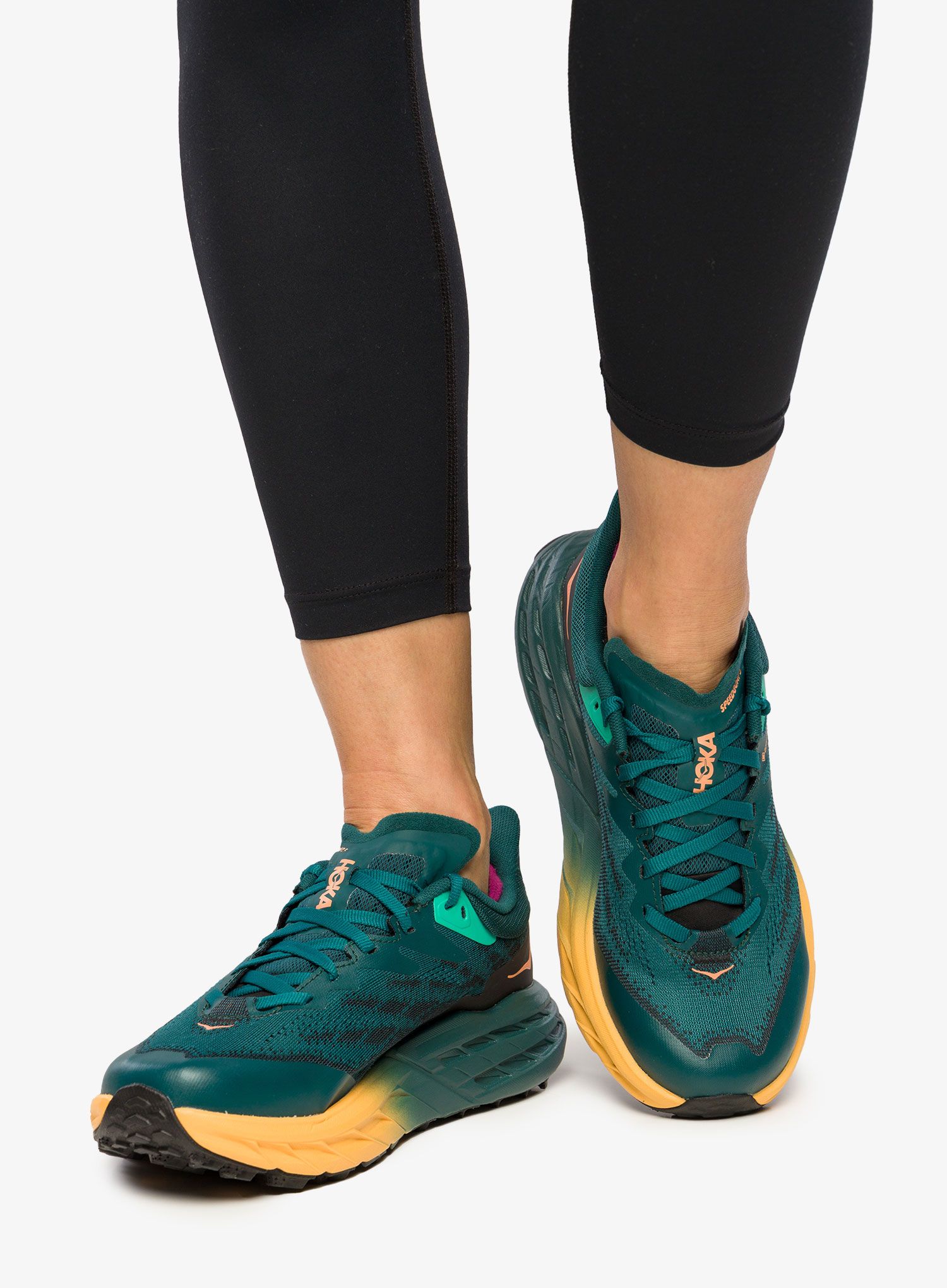 Ženski tekaški čevlji Hoka Speedgoat 5 GTX - deep teal/black
