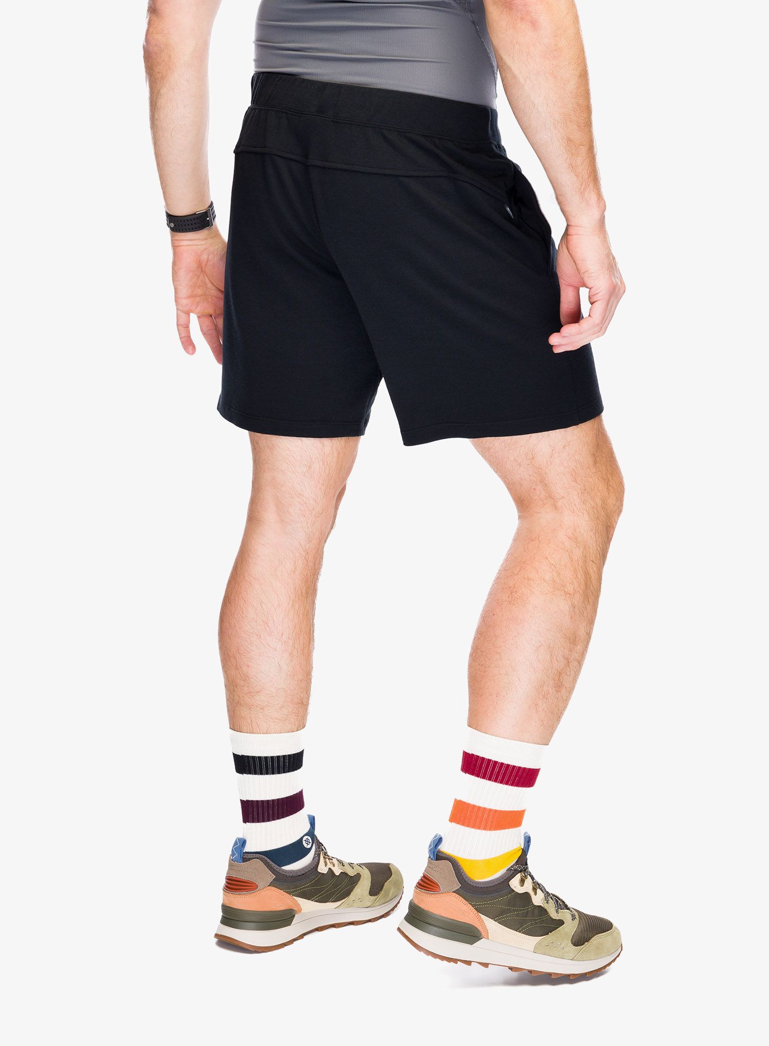 Pohodniške kratke hlače Icebreaker Merino Shifter II Shorts - black