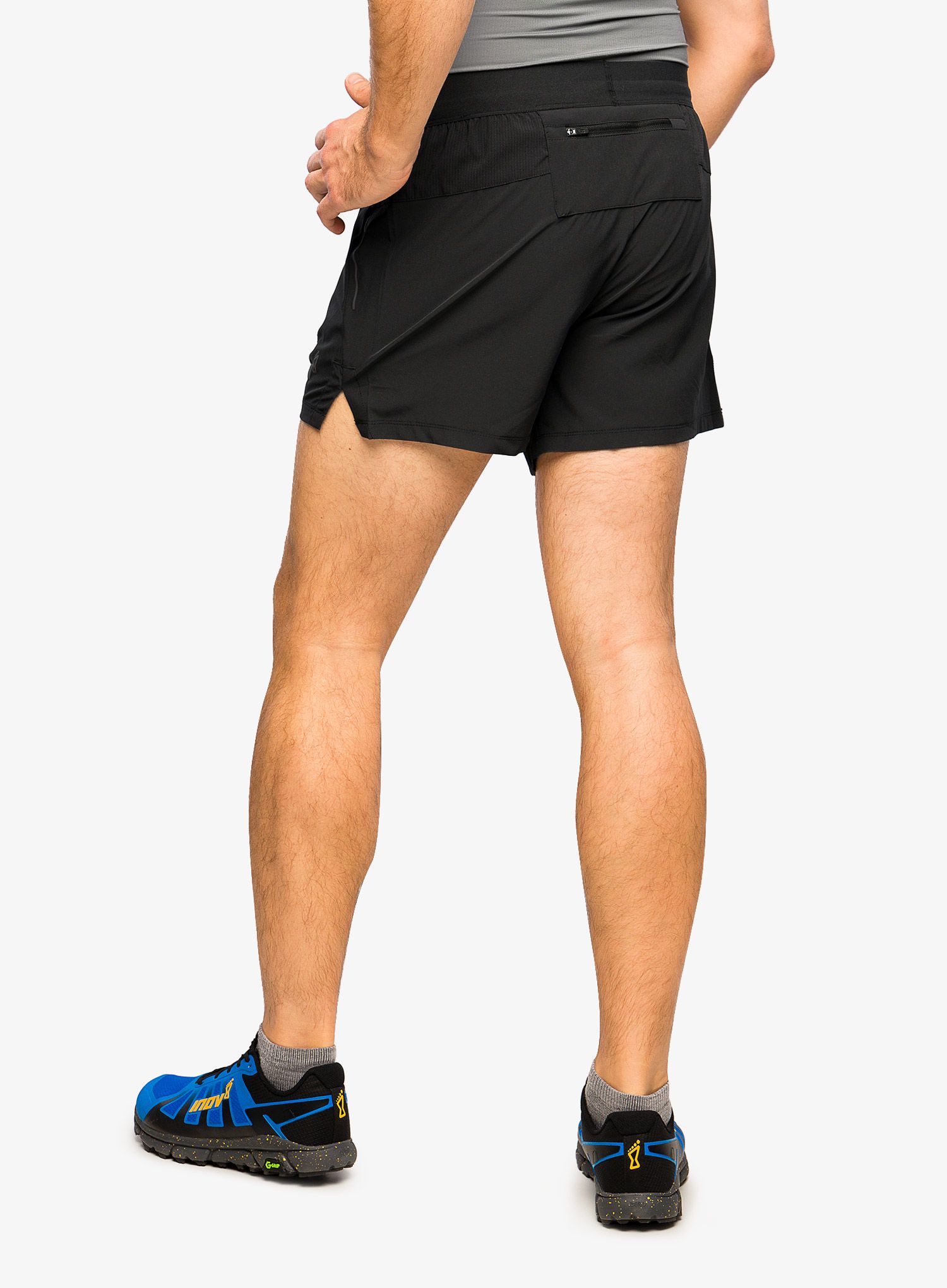 Moške tekaške kratke hlače Inov-8 Race Elite 5 Short - black