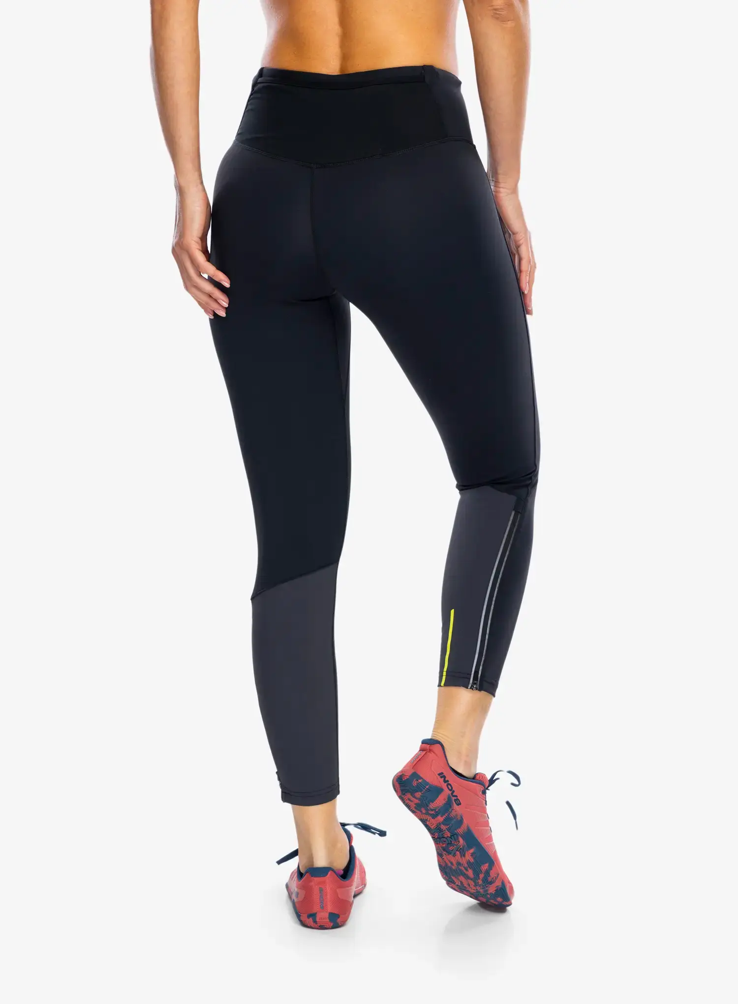 Ženske tekaške pajkice Inov-8 Race Elite Tight - black