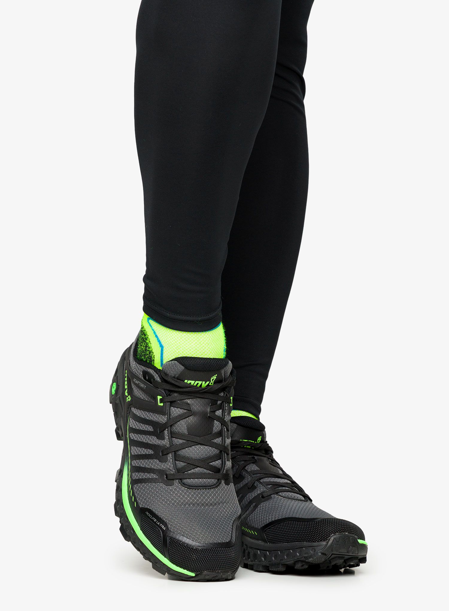 Trail tekaški čevlji Inov-8 Roclite Ultra G 320 - black/green