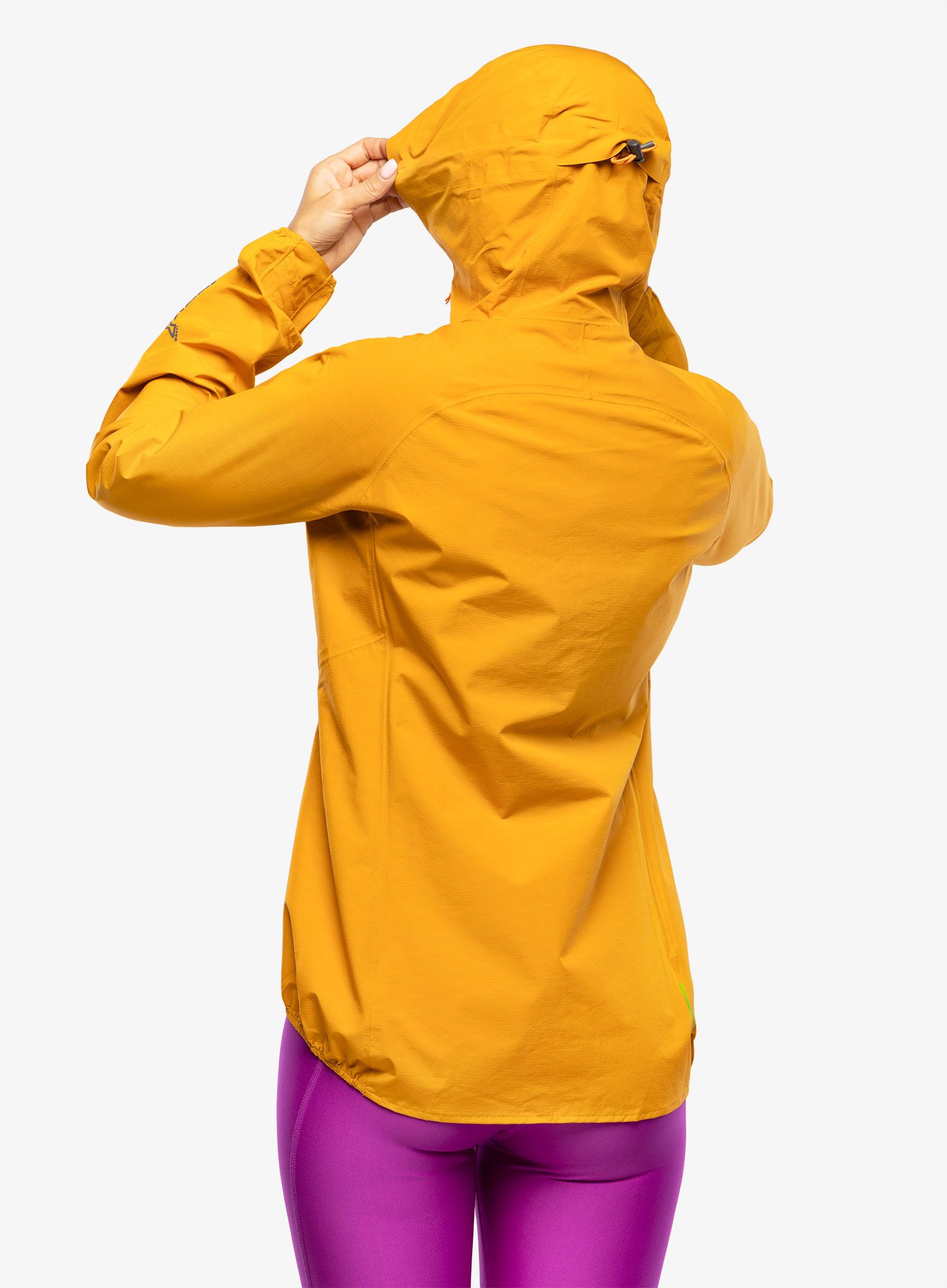 Ženska tekaška jakna Inov-8 Stormshell FZ V2 - nectar