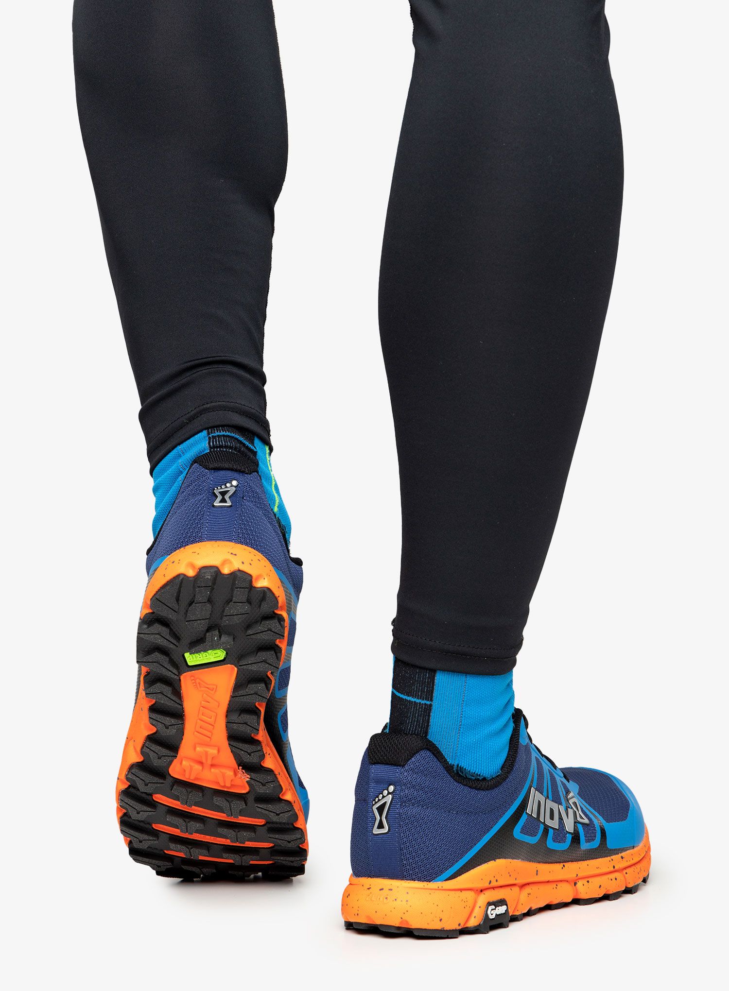 Moški tekaški čevlji Inov-8 Trailfly G 270 V2 - blue/nectar