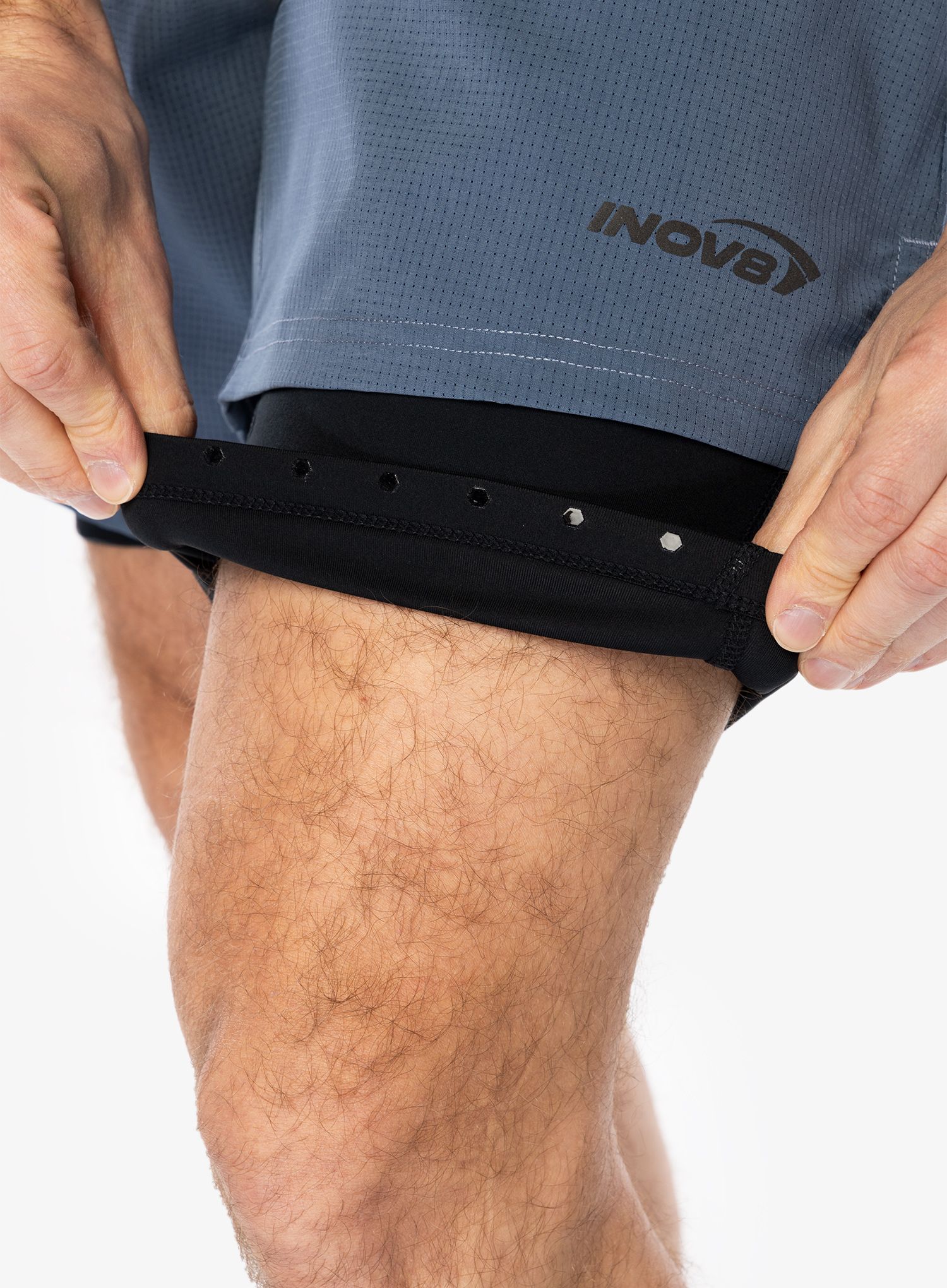 Tekaške kratke hlače Inov-8 Trailfly Ultra 7 2in1 Short - slate