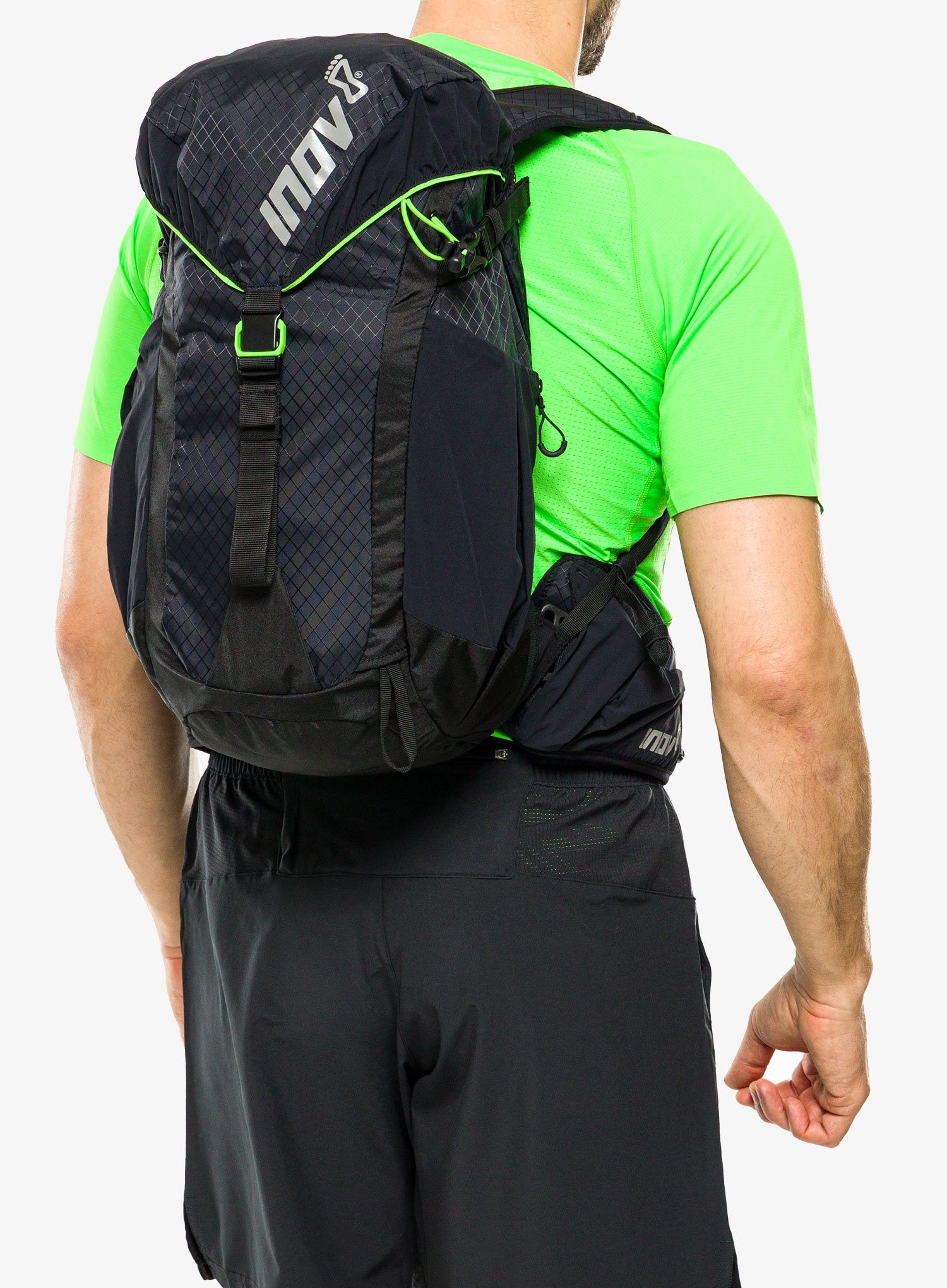 Pohodniški nahrbtnik Inov-8 VentureLite 25 - black/green
