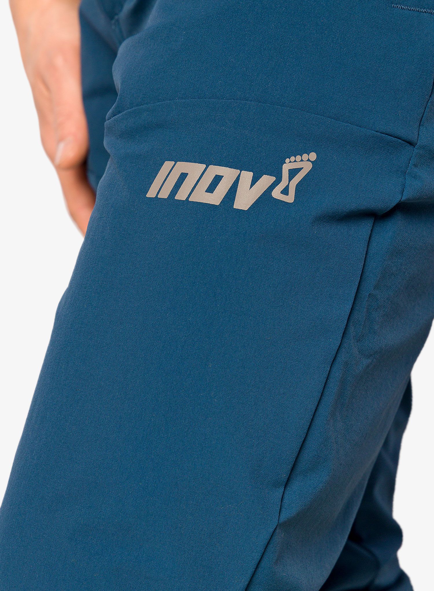 Pohodniške hlače Inov-8 Venturelite Pant - navy