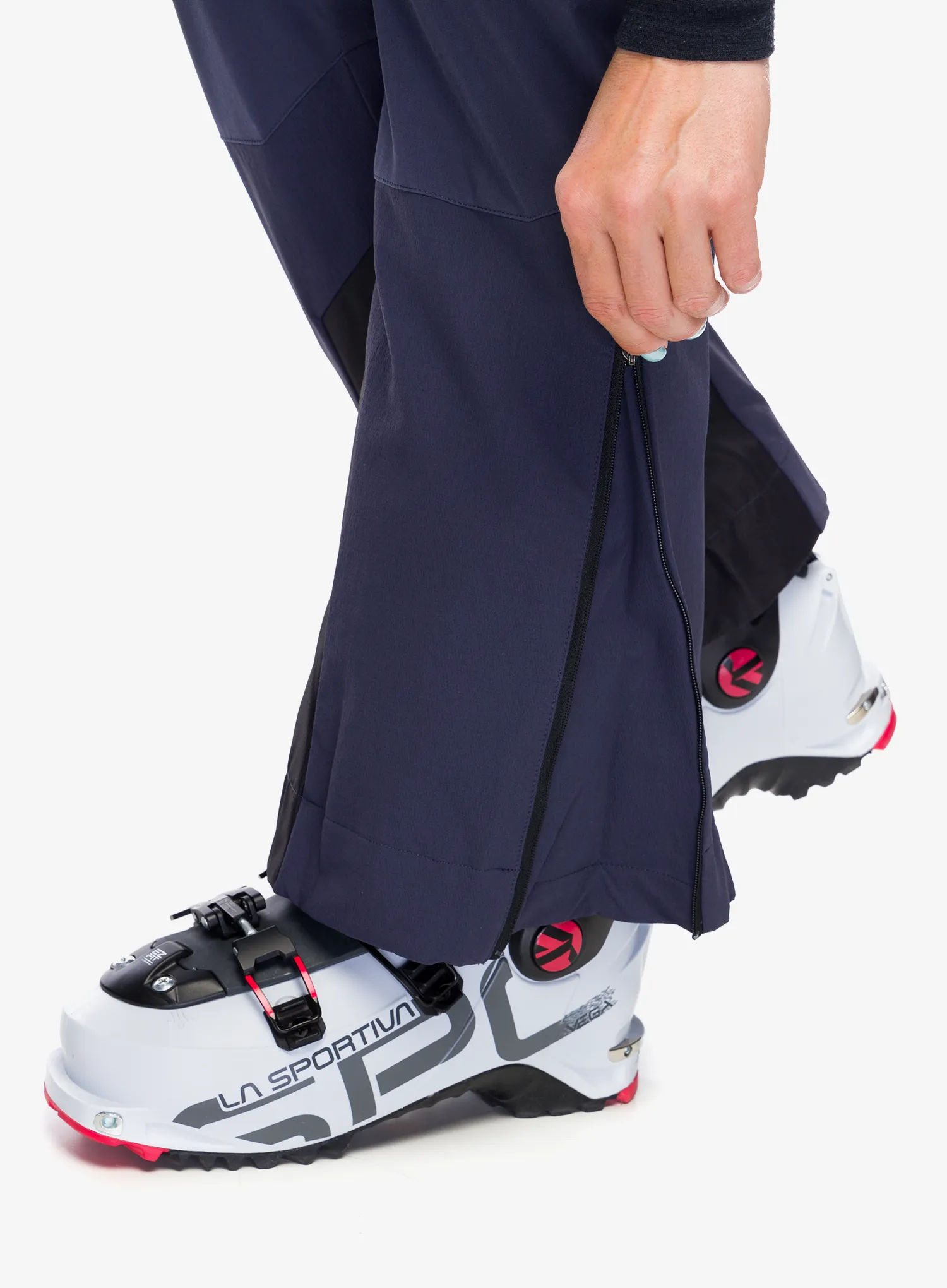 Ženske softshell hlače Jack Wolfskin Alpspitze Tour Pants - graphite