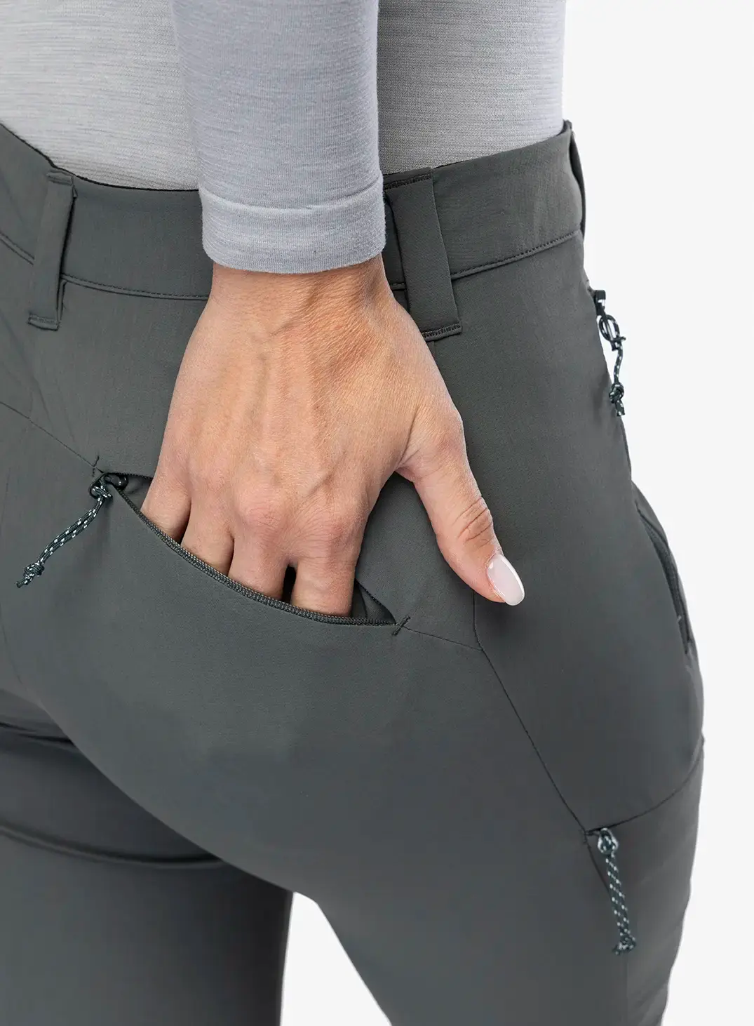Ženske softshell hlače Jack Wolfskin Holdsteig Pants - slate green
