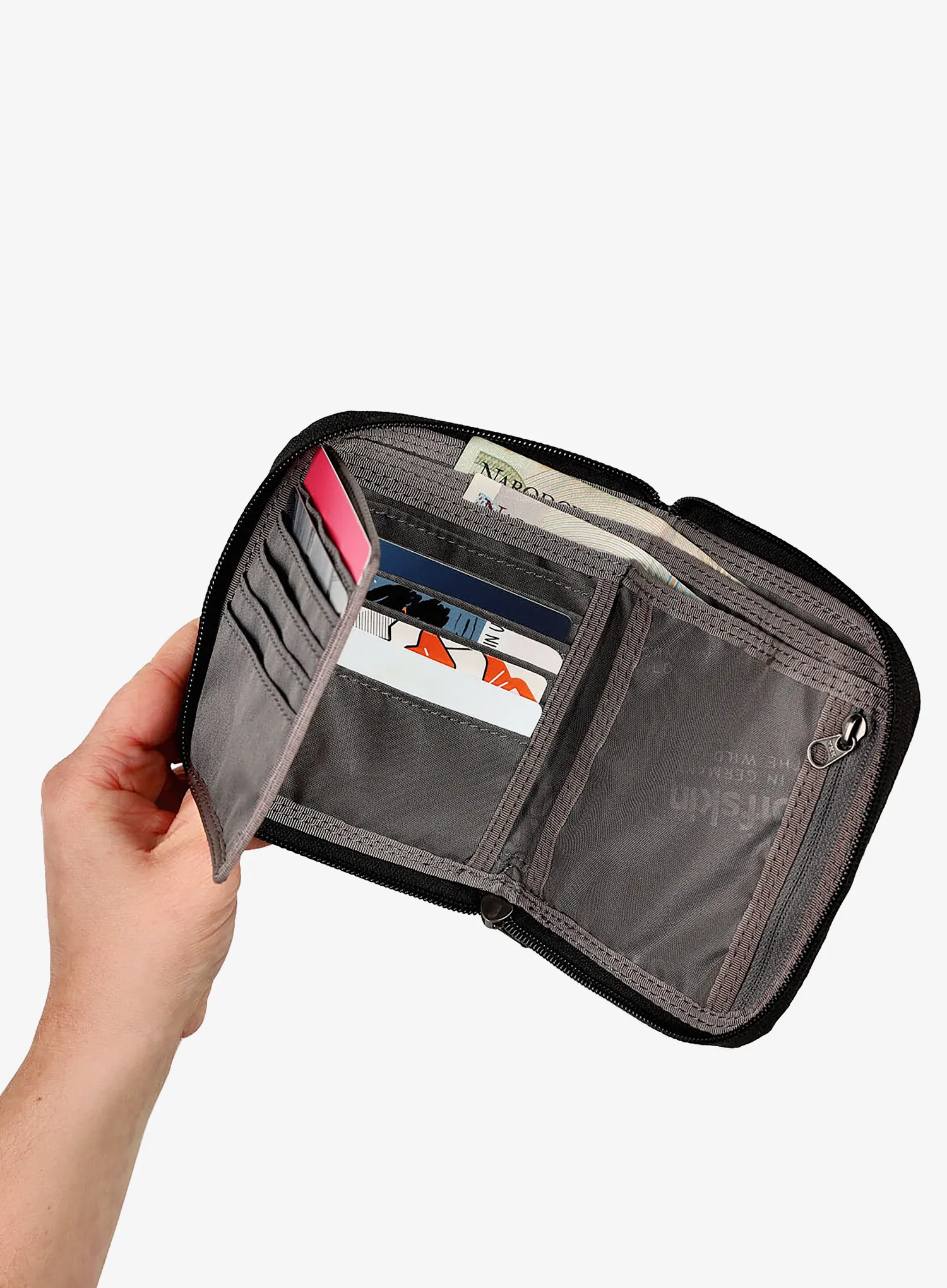 Denarnica Jack Wolfskin Konya Wallet - black