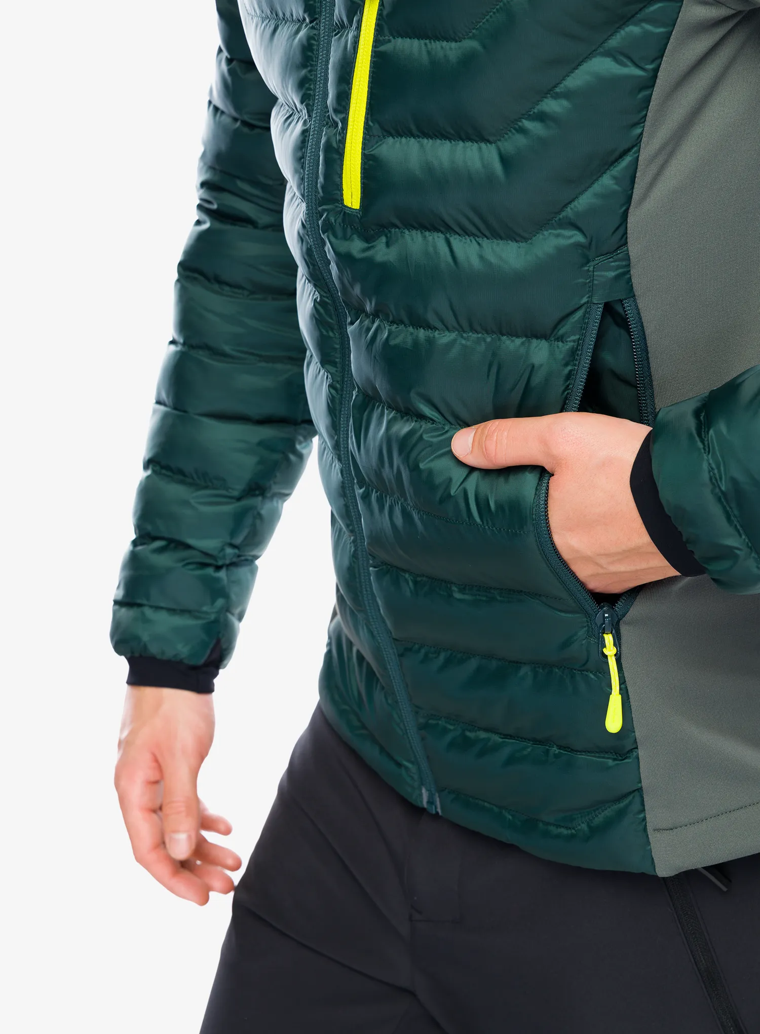 Sintetična jakna Jack Wolfskin Routeburn Pro Ins Jacket - black olive/firefly
