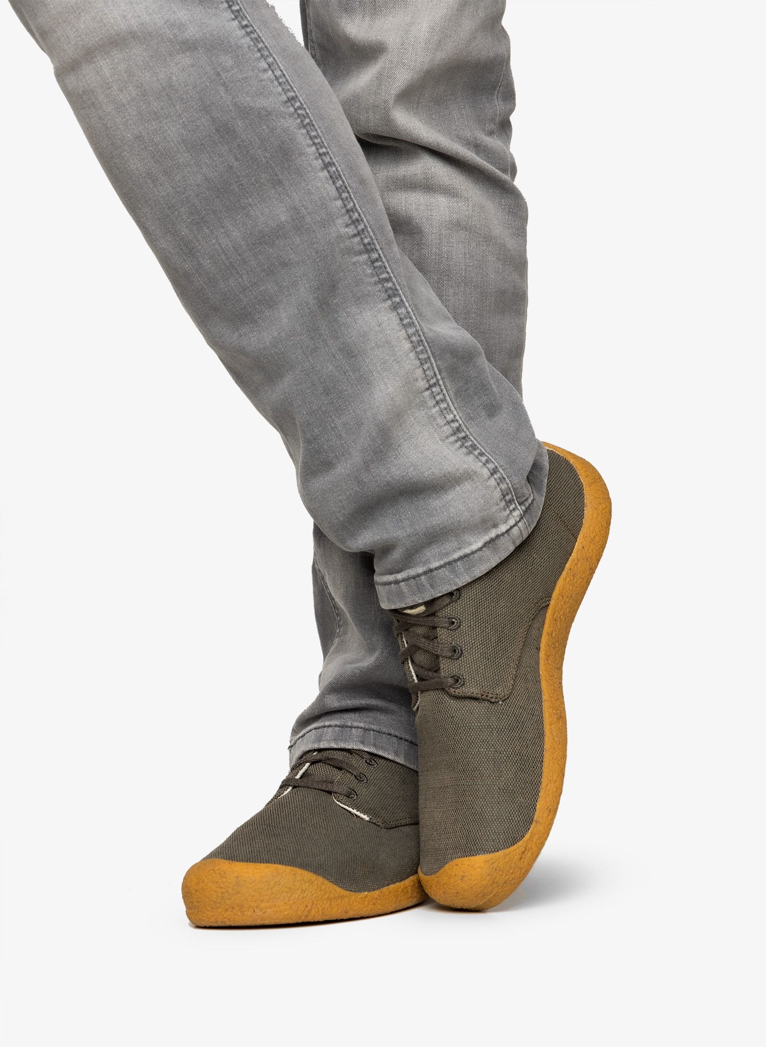 Moške čevlji lifestyle Keen Mosey Derby Canvas - black olive/black olive