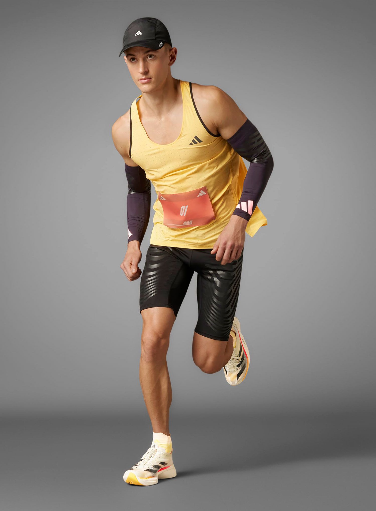 Tekaška majica adidas Adizero Running Singlet - semi spark