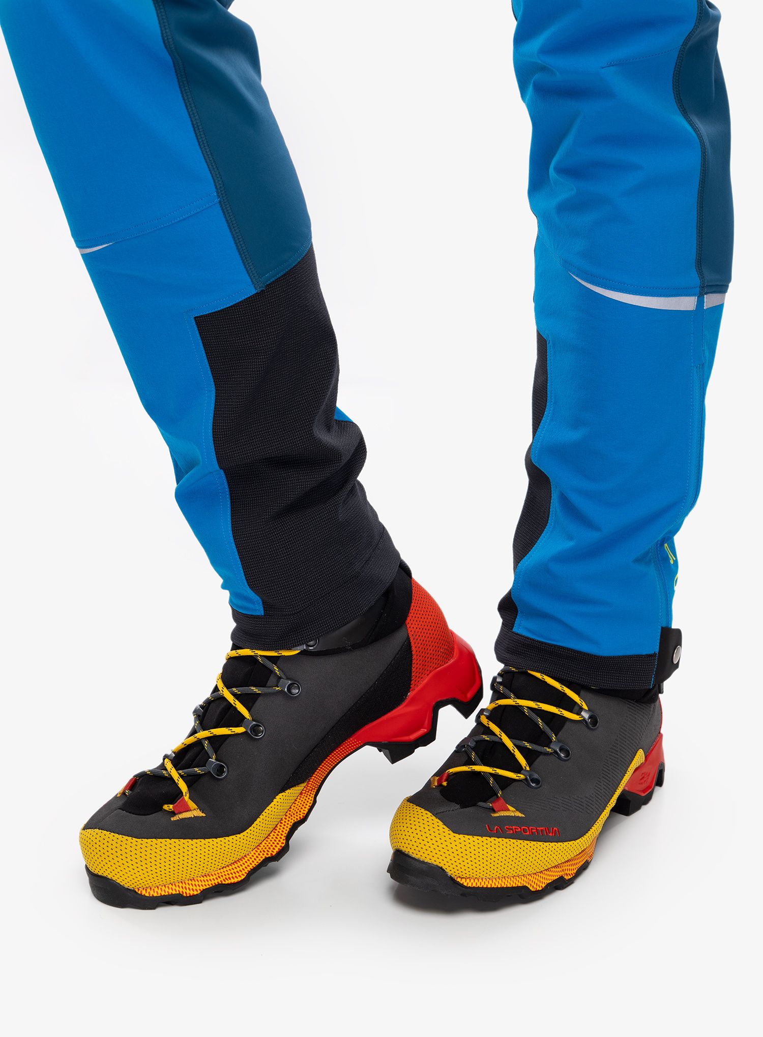 Treking čevlji La Sportiva Aequilibrium Trek GTX - carbon/yellow