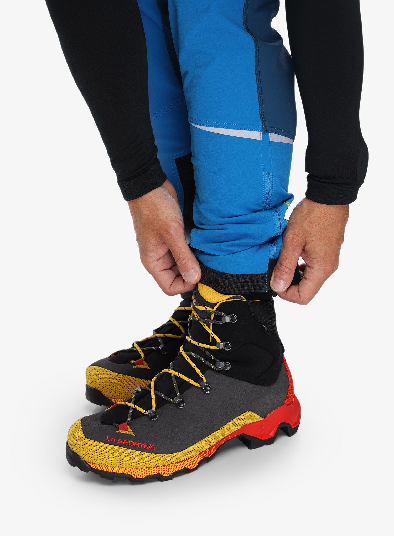 Treking čevlji La Sportiva Aequilibrium Trek GTX - carbon/yellow
