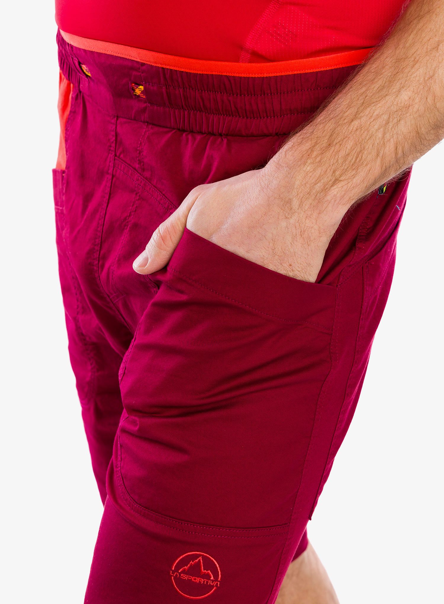 Plezalne kratke hlače La Sportiva Bleauser Short - sangria/cherry tomato