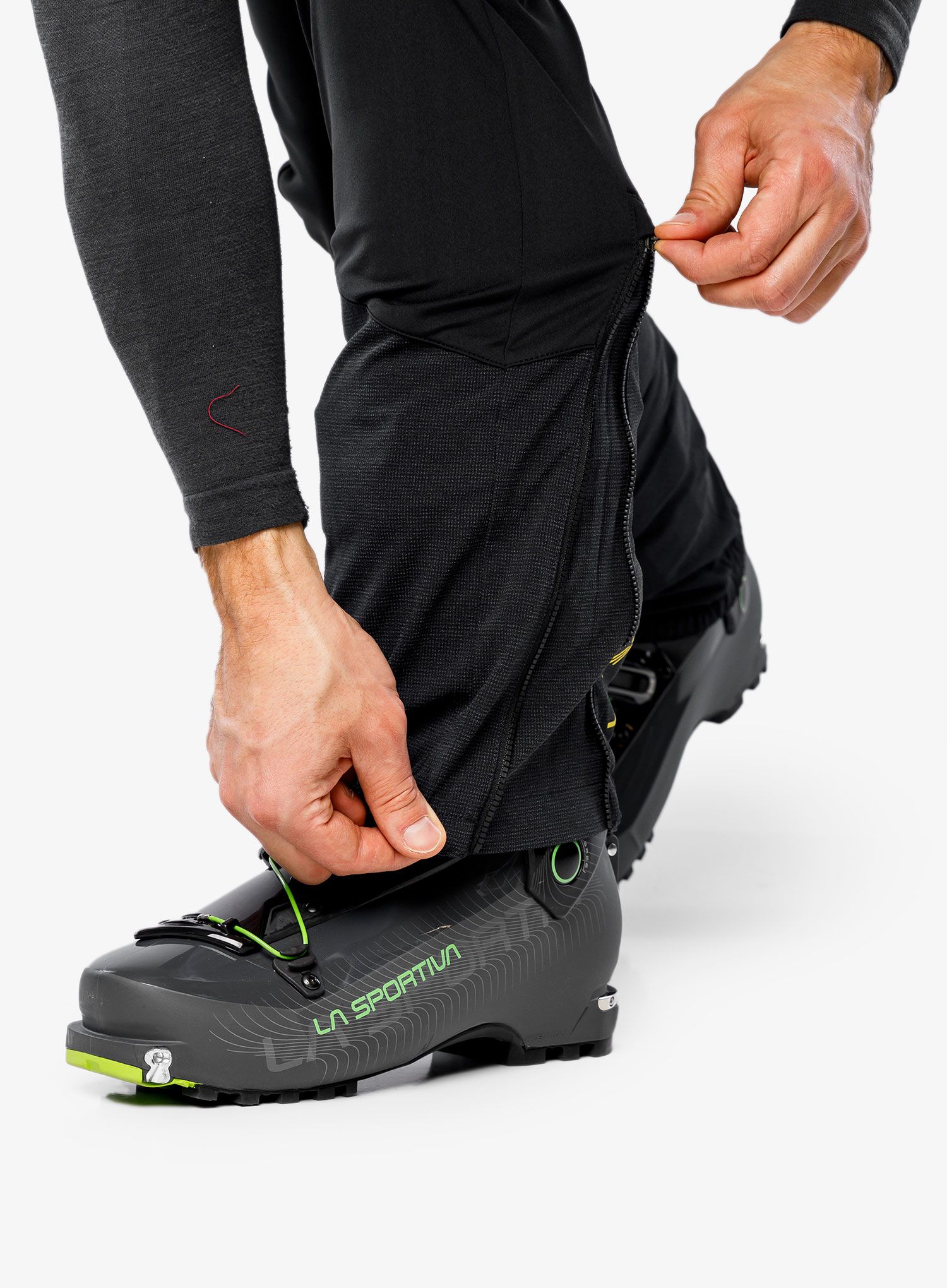 Pohodniške hlače La Sportiva Kyril Pant - black