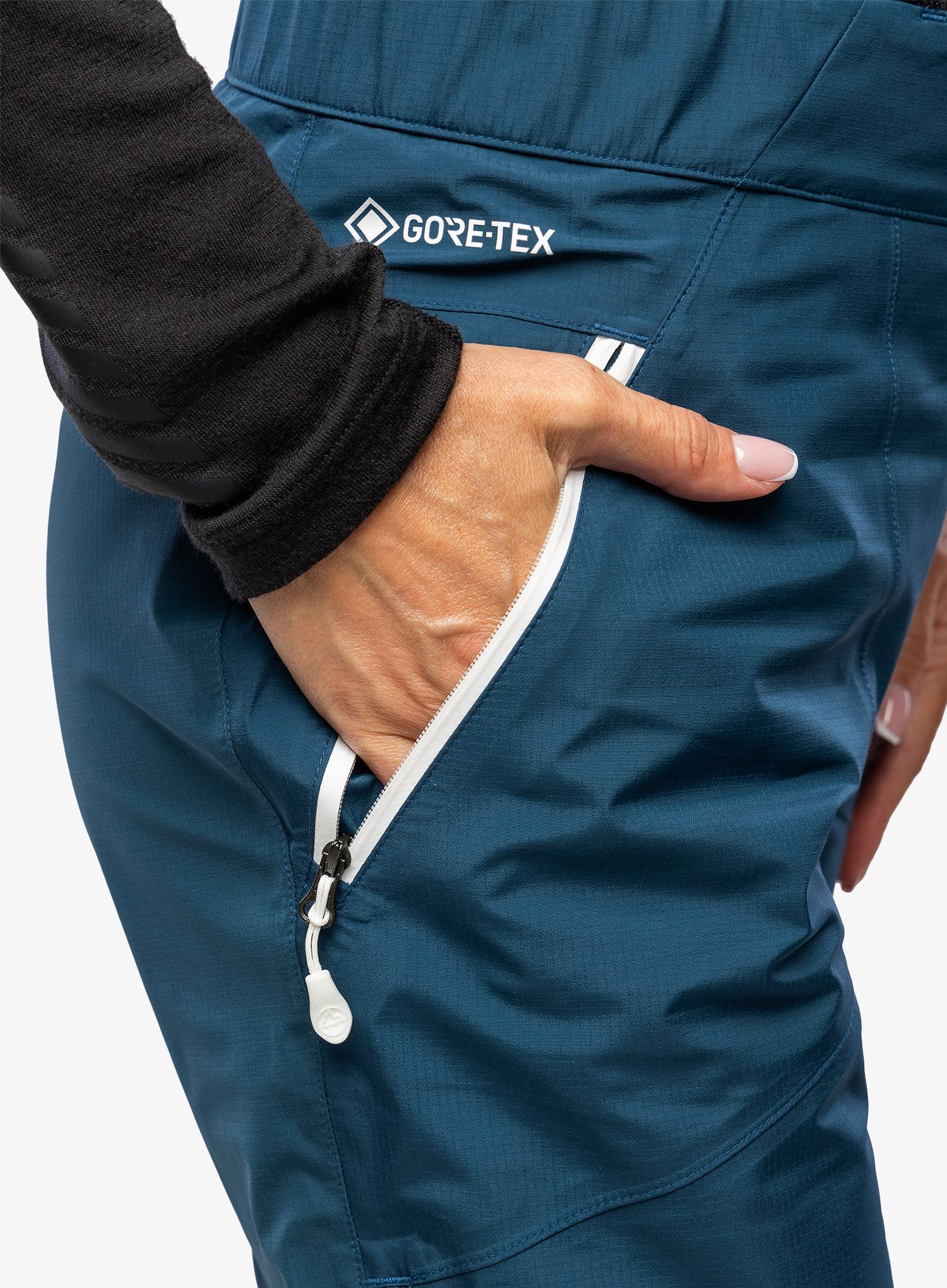 Ženske GORE-TEX hlače La Sportiva Roseg GTX Pant - storm blue/white