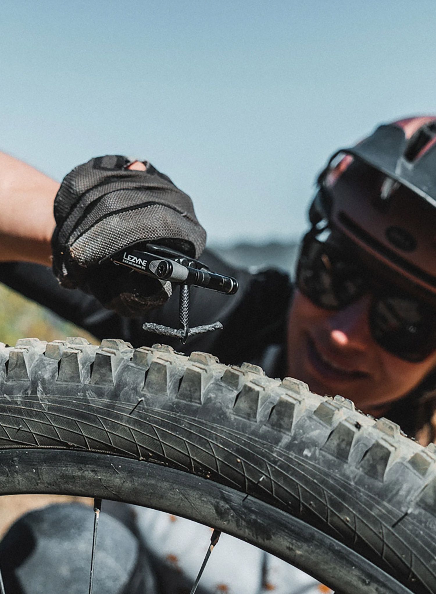 Kolesarsko orodje Lezyne V Pro 17 - black