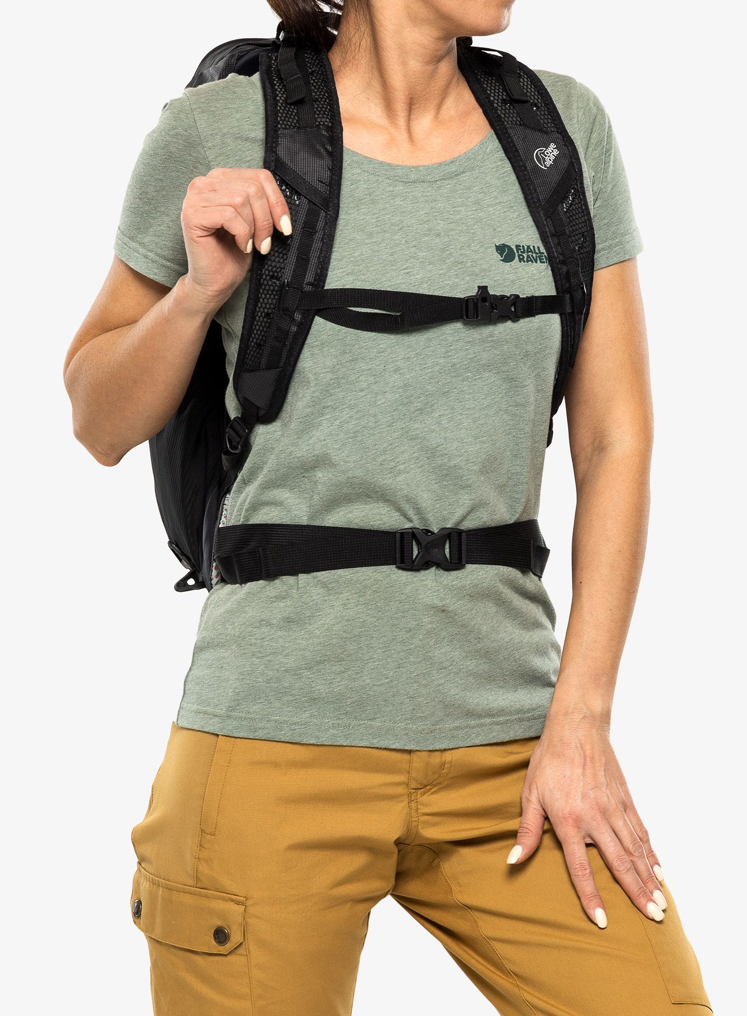 Nahrbtnik z distančno mrežico Lowe Alpine AirZone Active 22 - black