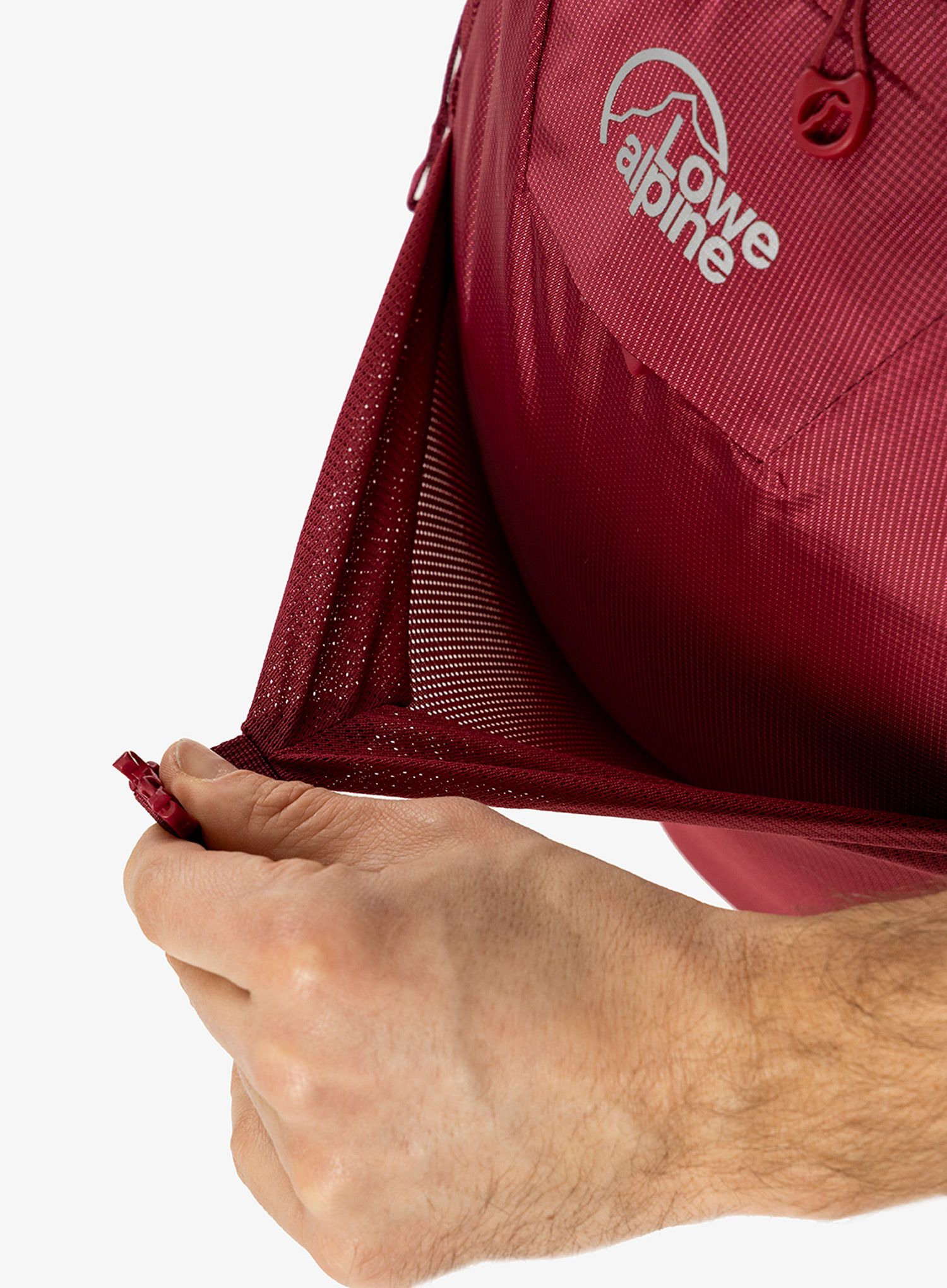 Nahrbtnik z distančno mrežico Lowe Alpine AirZone Trek ND 26 - raspberry