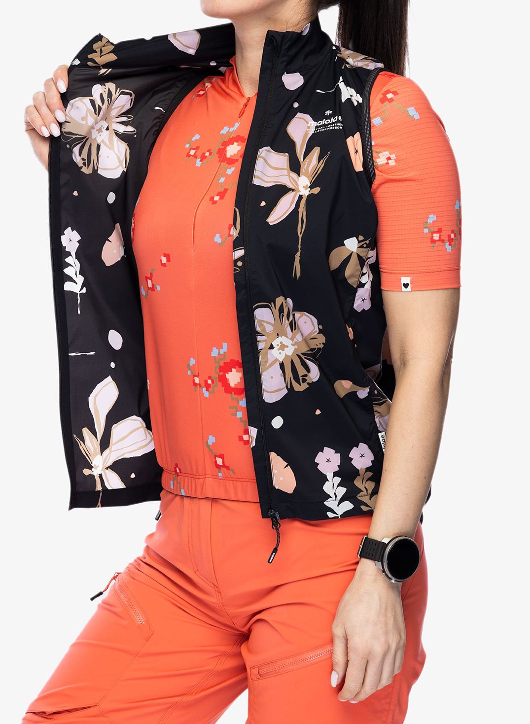 Ženski kolesarski brezrokavnik Maloja Seis Printed Vest - deep black flora