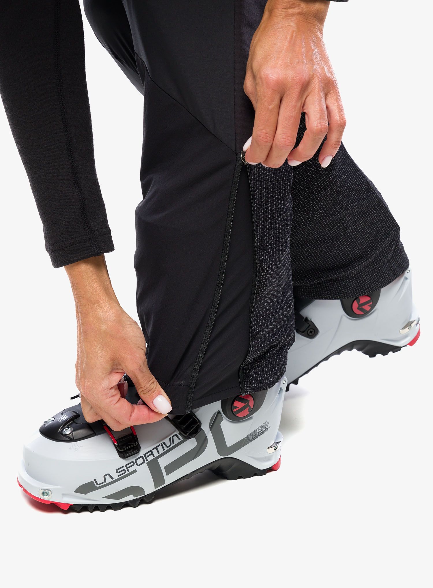 Ženske hlače za turno smučanje Mammut Aenergy IN Hybrid Pants - black