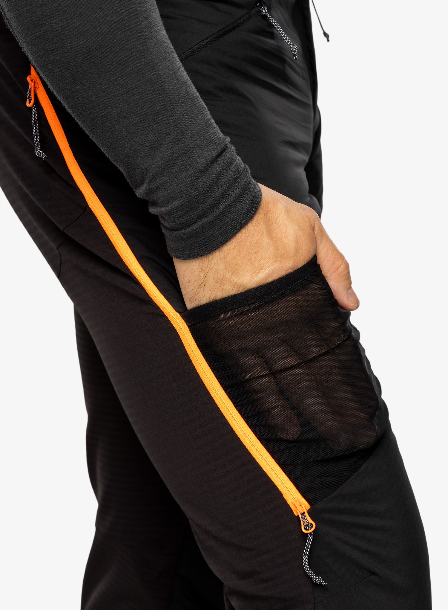 Podložene hlače Mammut Aenergy IN Hybrid Pants - black/vibrant orange