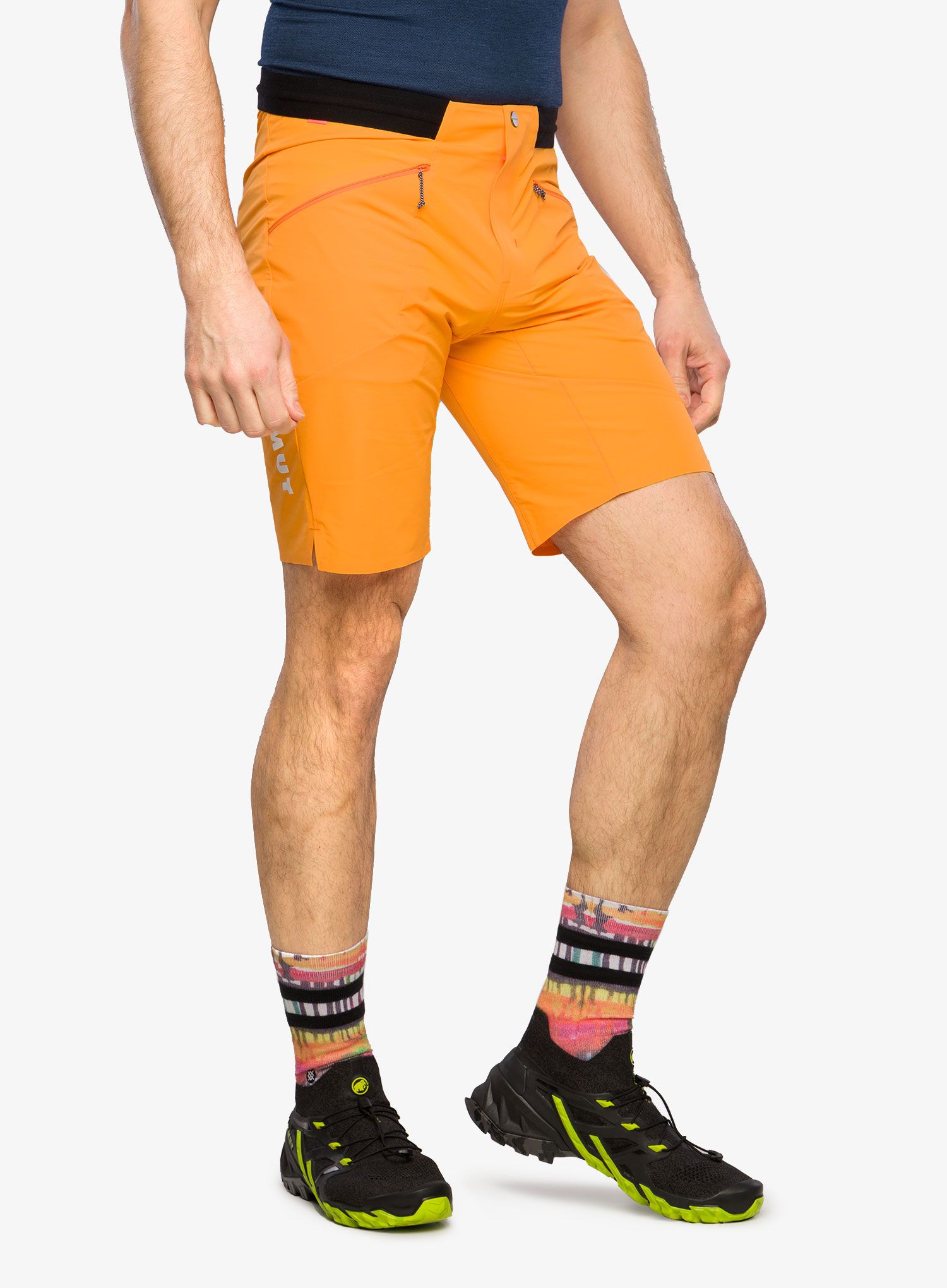 Pohodniške kratke hlače Mammut Aenergy Light SO Shorts - tangerine
