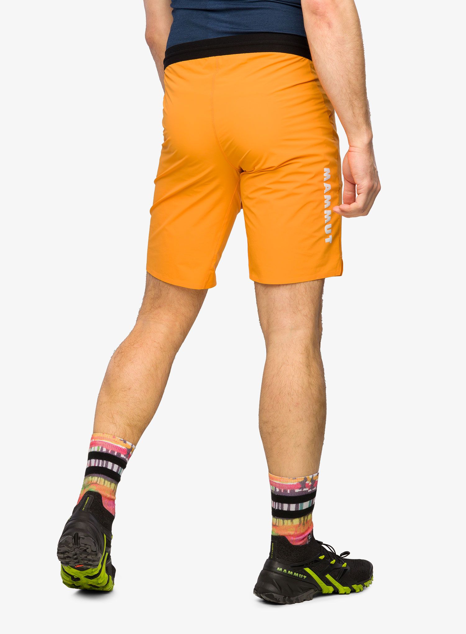 Pohodniške kratke hlače Mammut Aenergy Light SO Shorts - tangerine