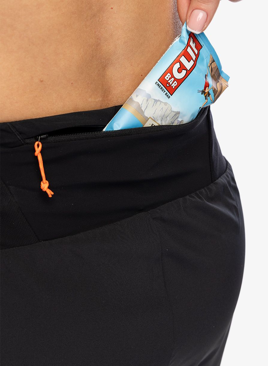 Ženske tekaške kratke hlače Mammut Aenergy TR 2 in 1 Shorts - black/black