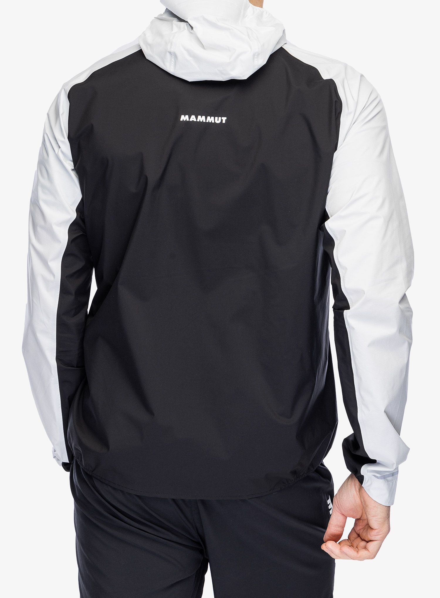Jakna za tek Mammut Aenergy TR HS Hooded Jacket - black/white