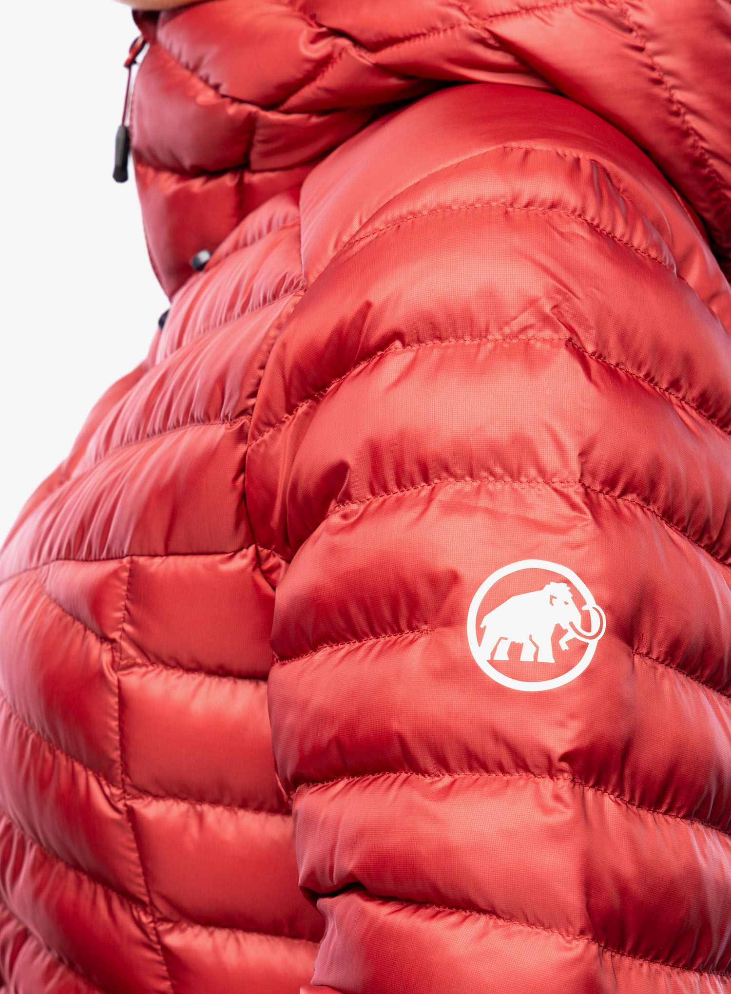 Ženska sintetična jakna Mammut Albula IN Hooded Jacket - blood red