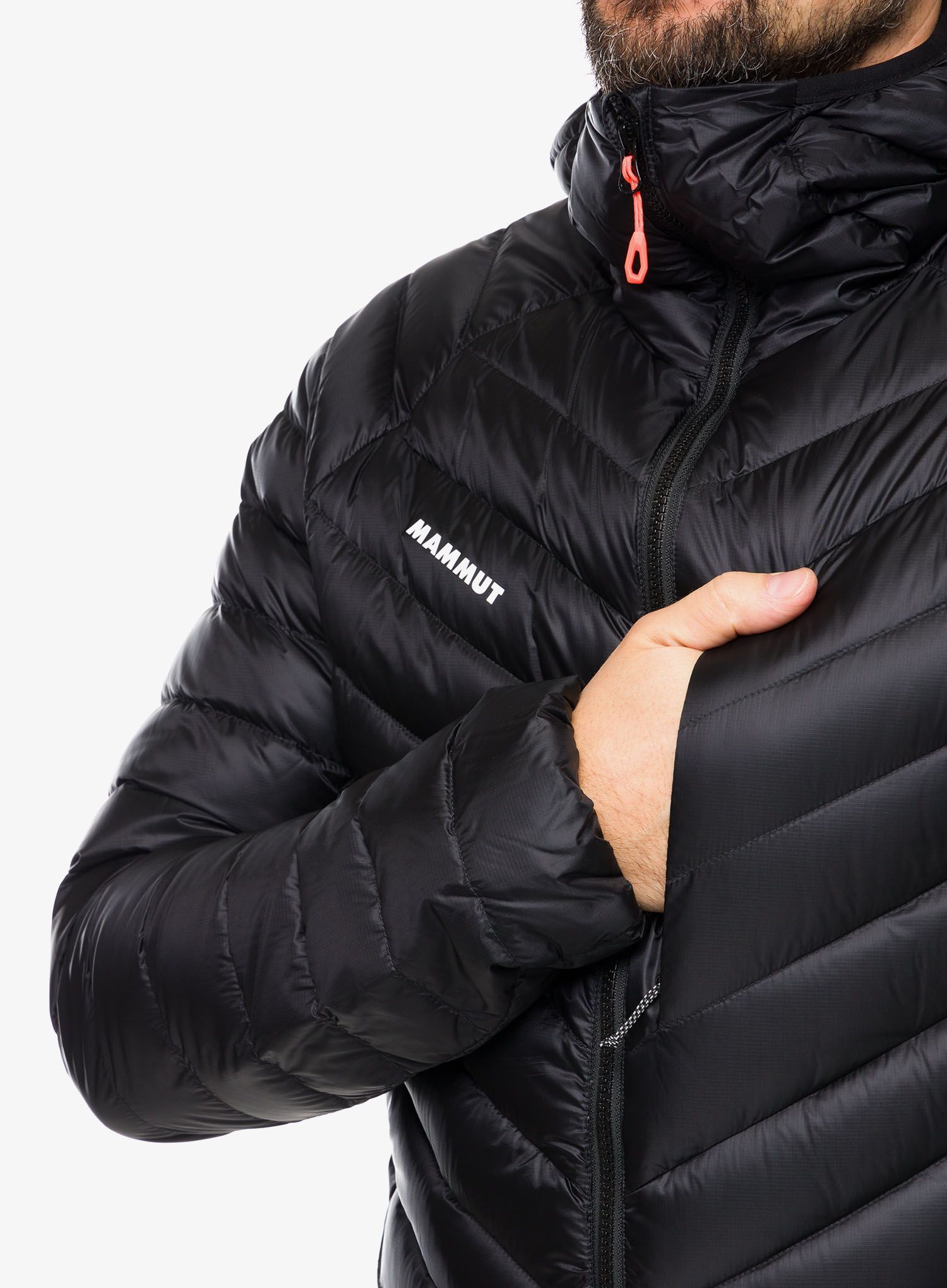 Puhovka Mammut Broad Peak IN Hooded Jacket - black