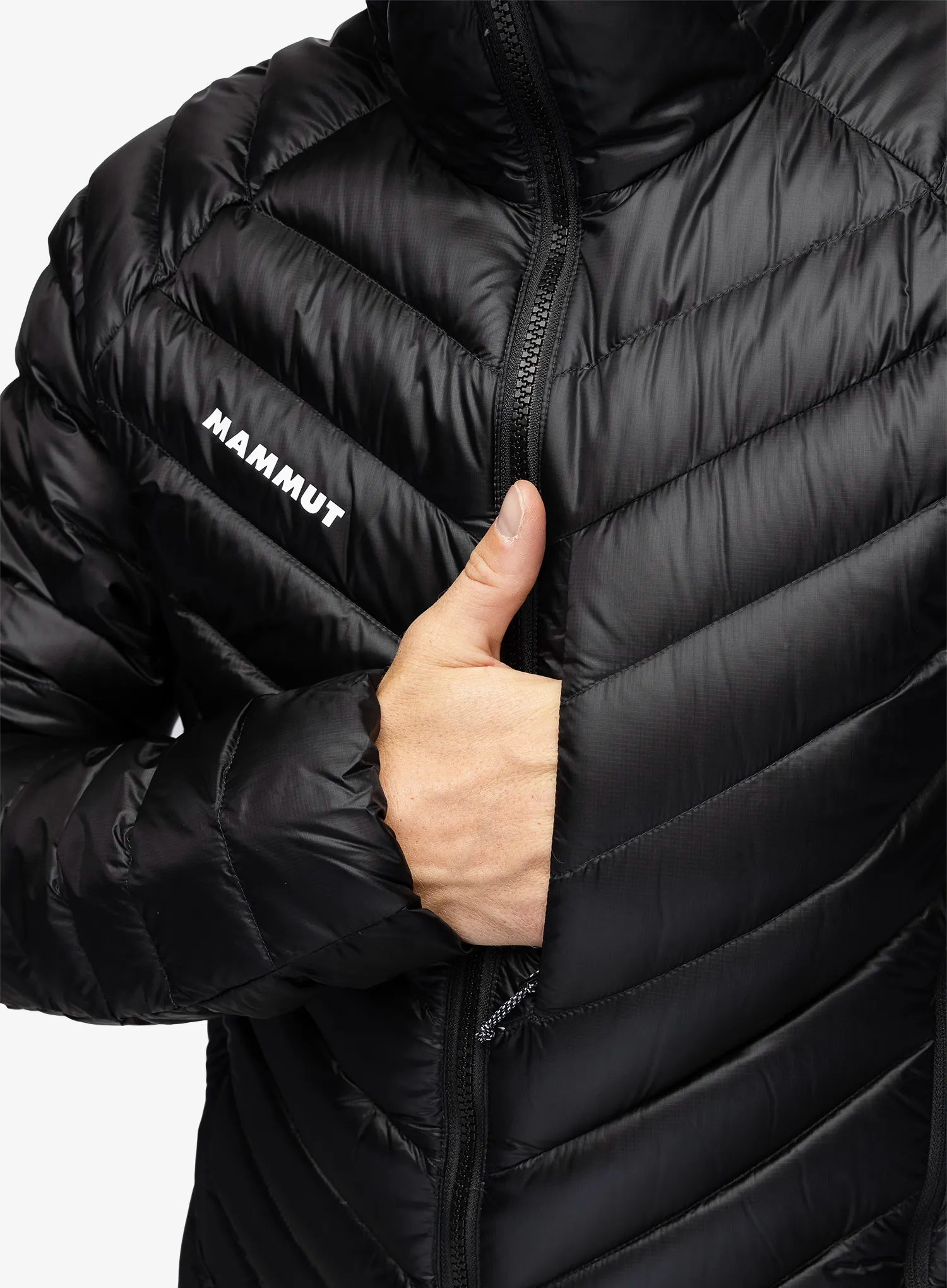 Puhovka Mammut Broad Peak IN Hooded Jacket - blk