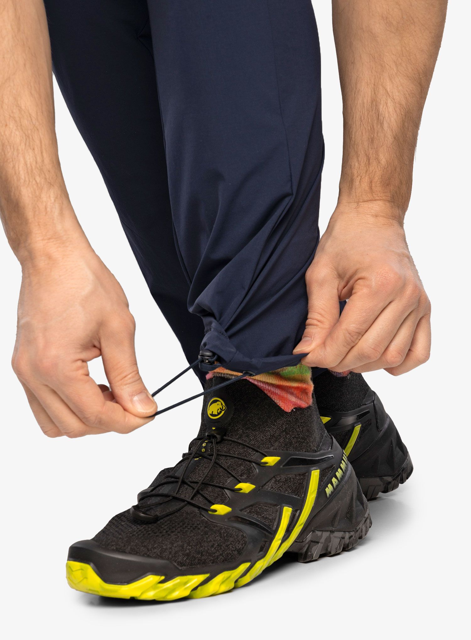 Pohodniške hlače Mammut Runbold Light Pants - marine