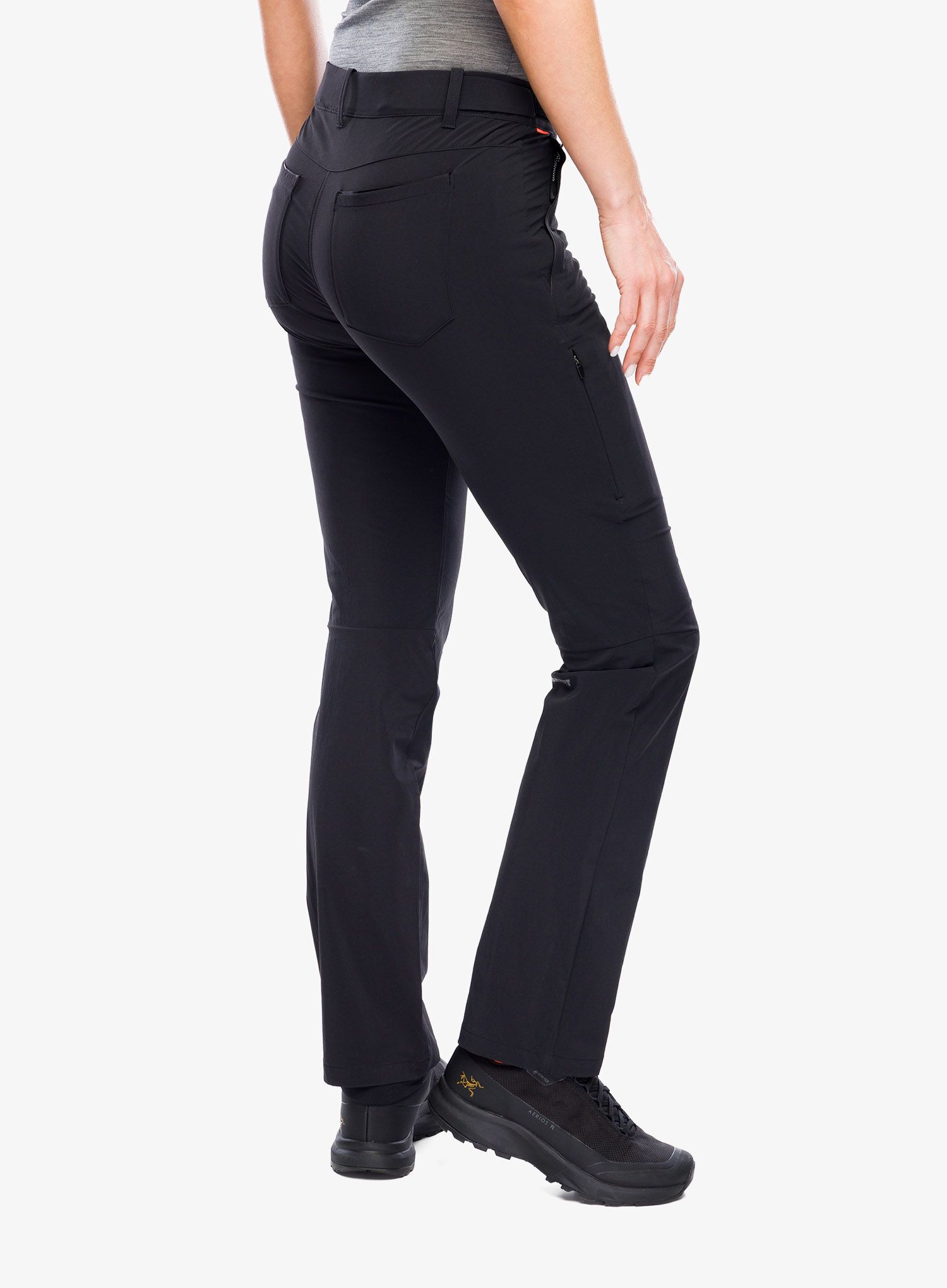 Ženske hlače Mammut Runbold Pants - black
