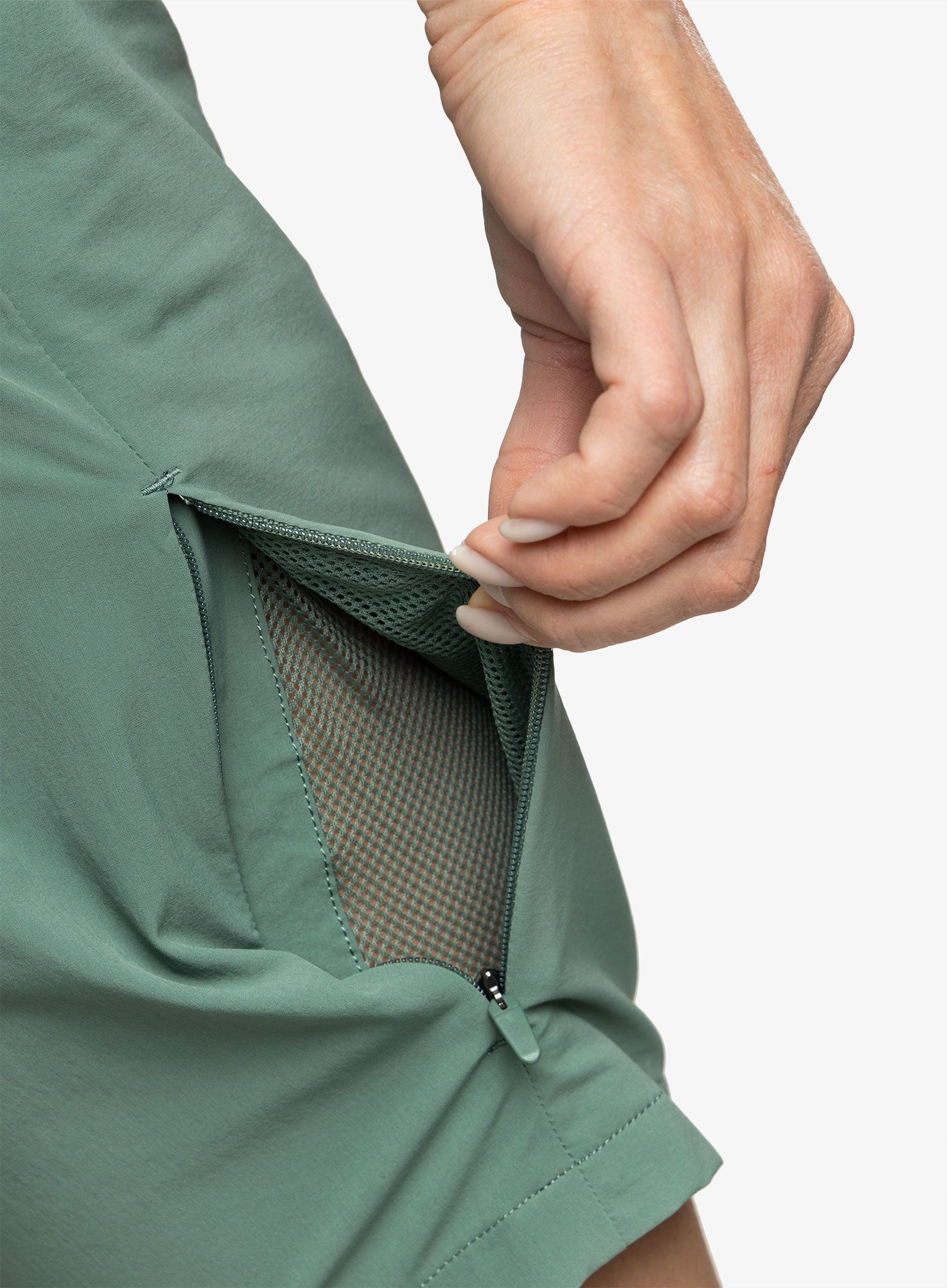 Ženske pohodniške kratke hlače Mammut Runbold Shorts - dark jade
