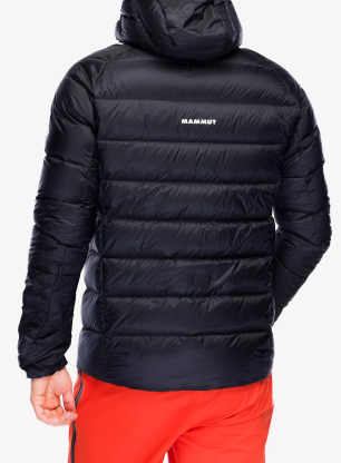 Puhovka Mammut Taiss IN Hooded Jacket - blk