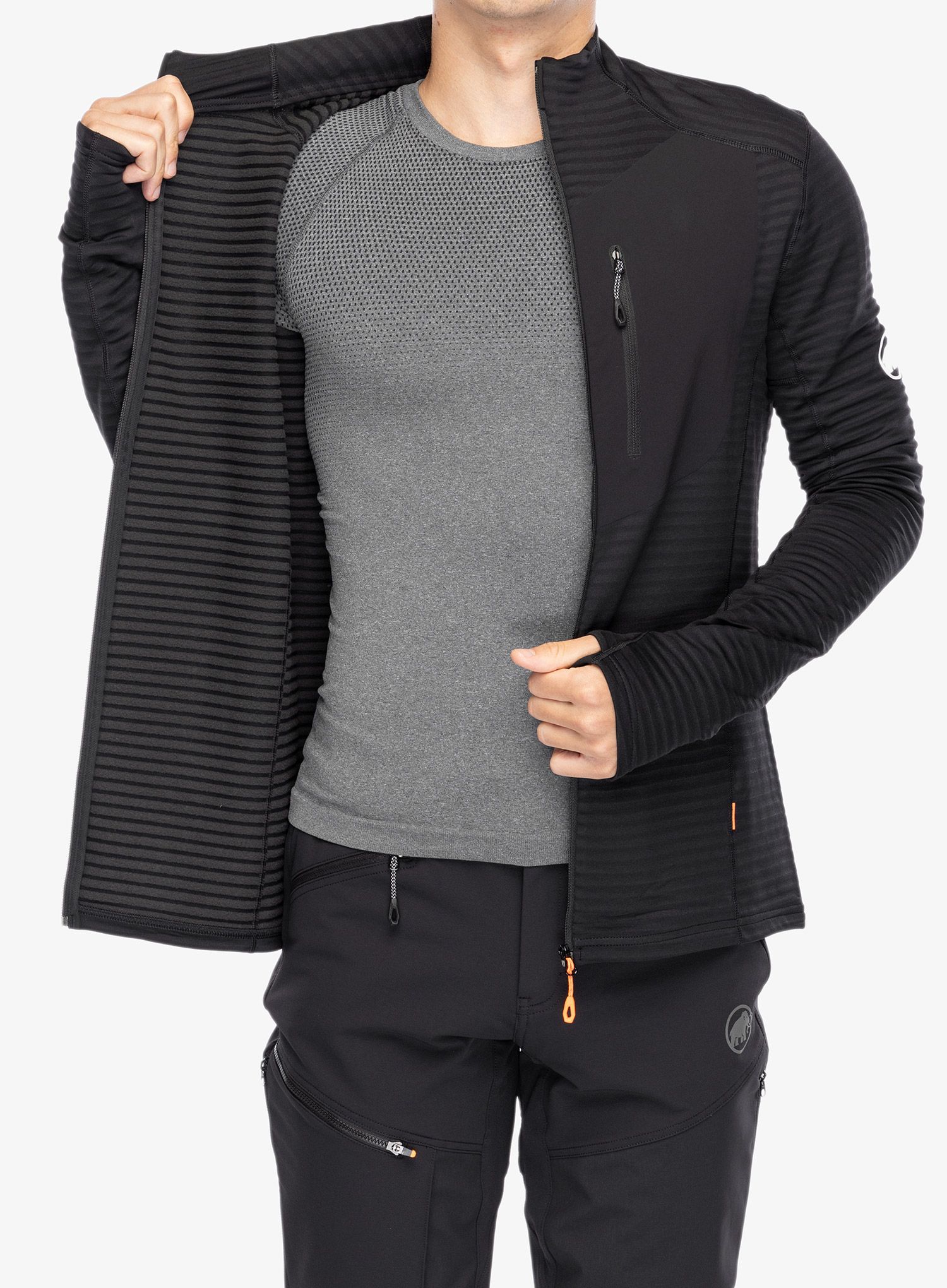 Jopica na zadrgo Mammut Taiss Light ML Jacket - black
