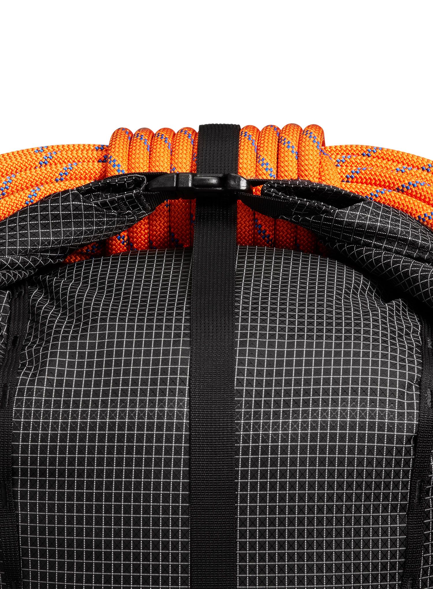 Gorski nahrbtnik Mammut Trion 38 - black