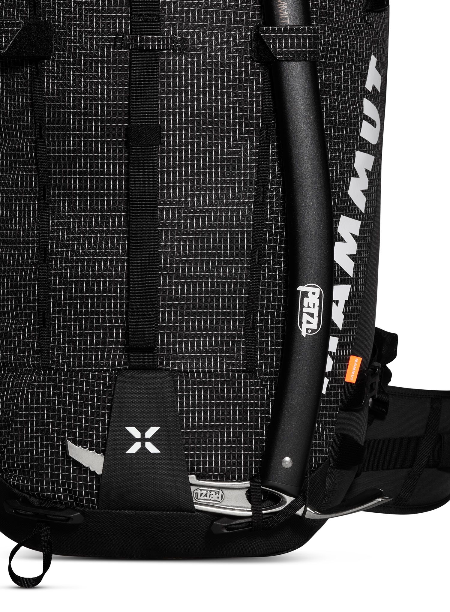 Gorski nahrbtnik Mammut Trion 38 - black