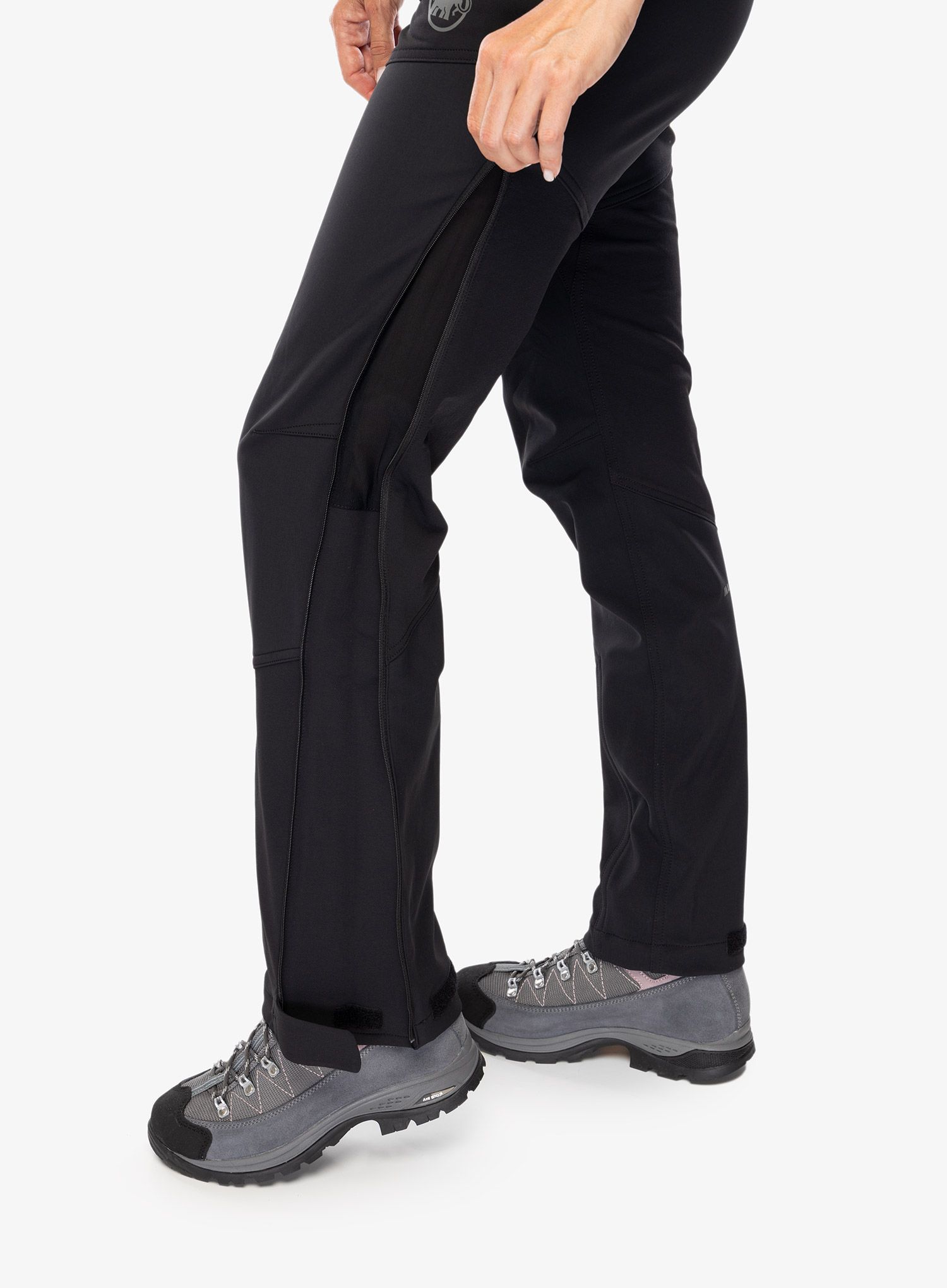 Ženske softshell hlače Mammut Zinal Guide SO Hybrid Pants - black